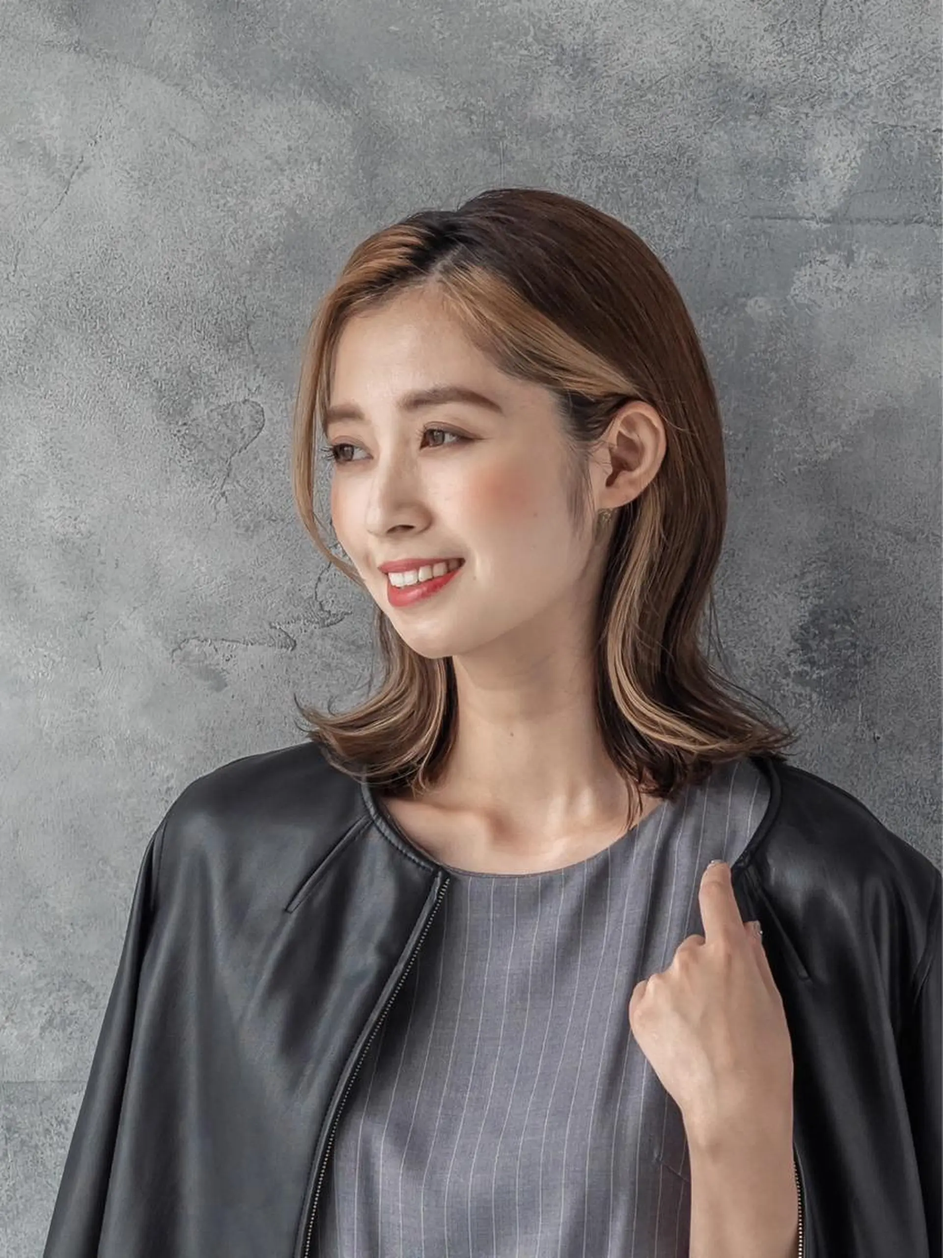 ミディアム カラー ヘアアレンジ ヘアカラー 🧬艶髪エク向井 琉矢🧬のヘアスタイル