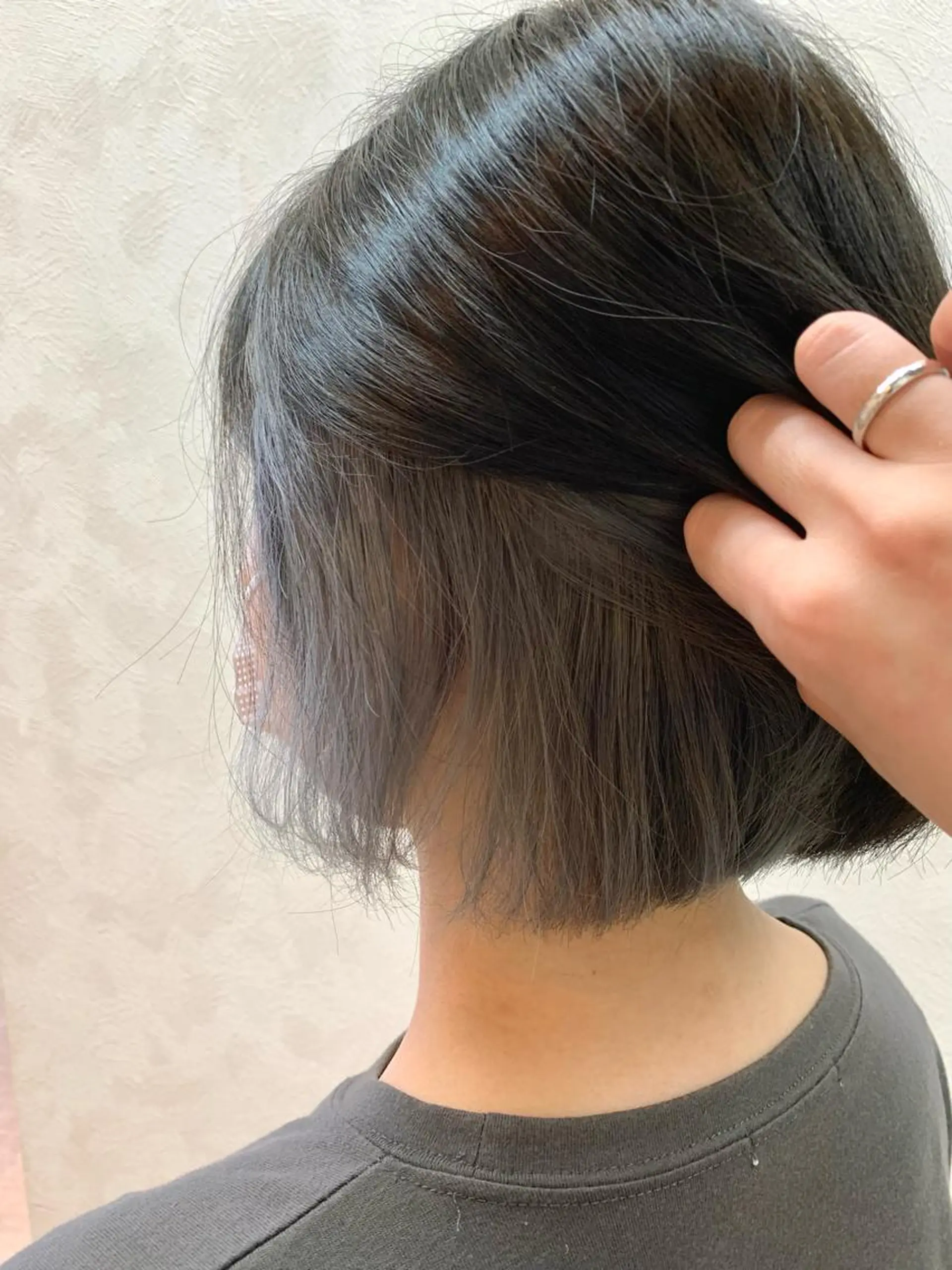 ショート カラー ケアカラー カット ヘアカラー トリートメント 加藤（旧姓　今竹） 遥花のヘアスタイル