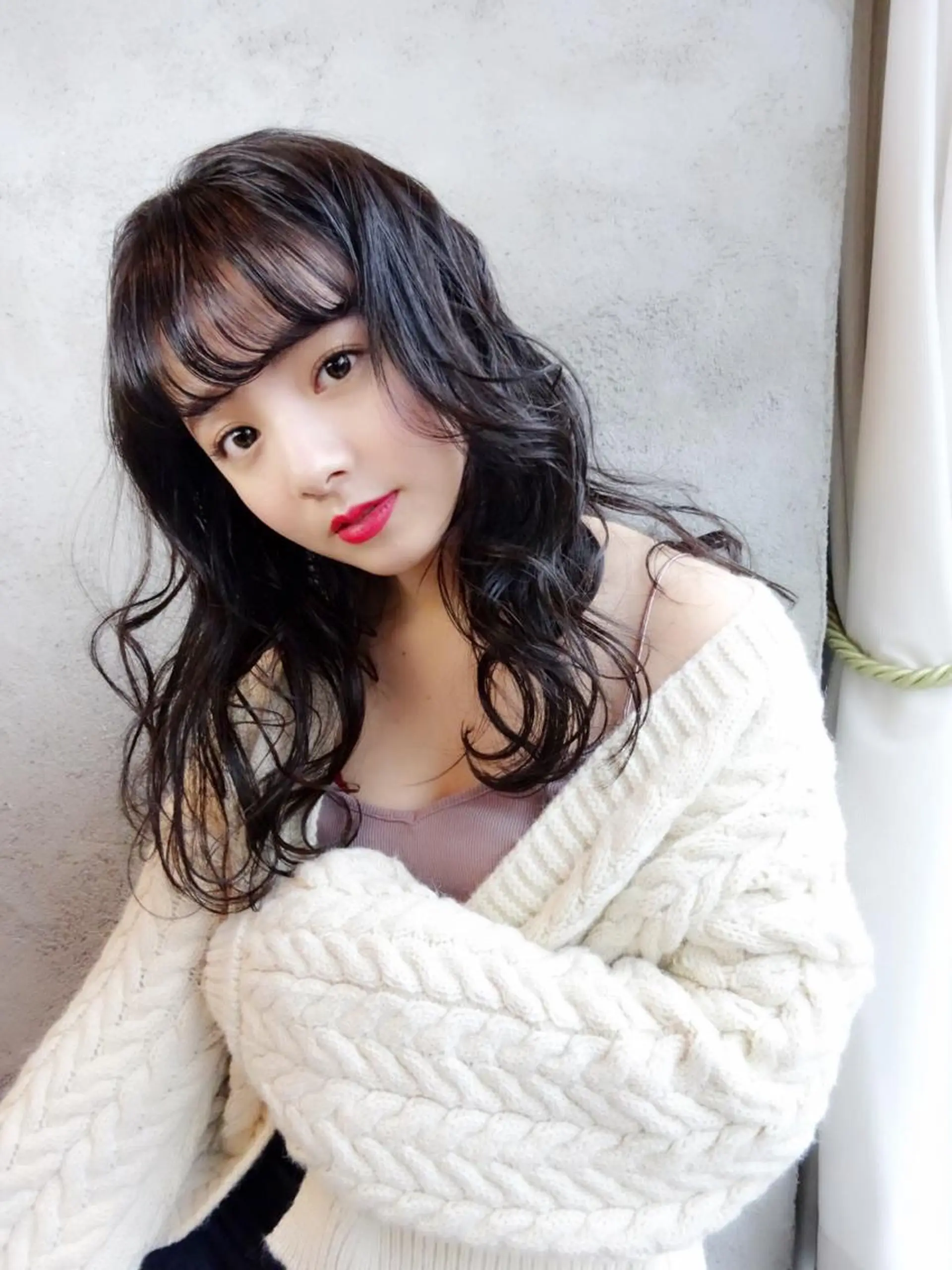 セミロング カラー 透明感カラー EMANON天神所属・Hitomi Ezakiのヘアスタイル