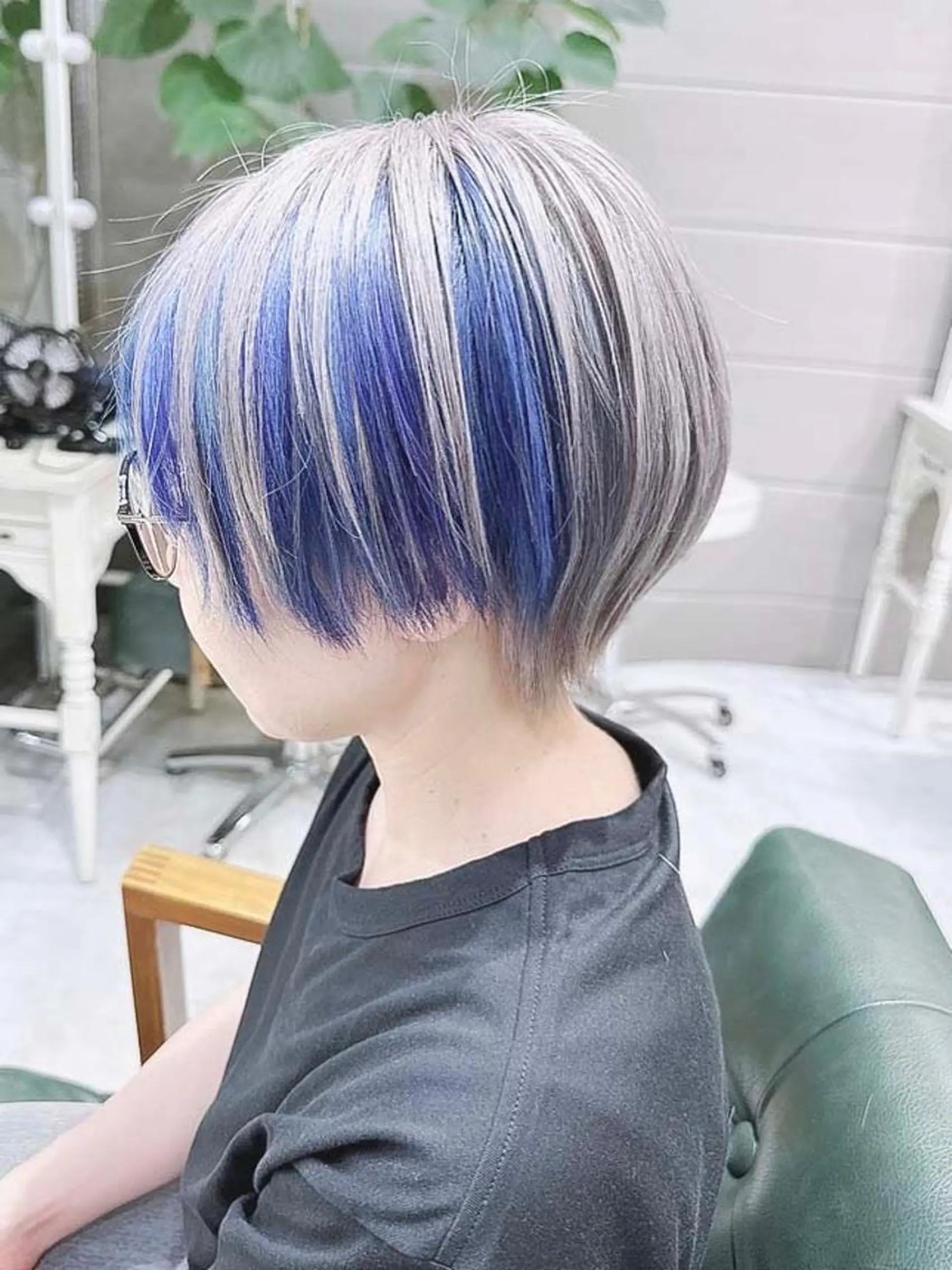 ショート カラー ヘアアレンジ メンズ メンズブリーチ メンズ韓国風 韓国マッシュ マッシュ ツーブロック 𝐑𝐈𝐍𝐊𝐀 🐷🖤のヘアスタイル