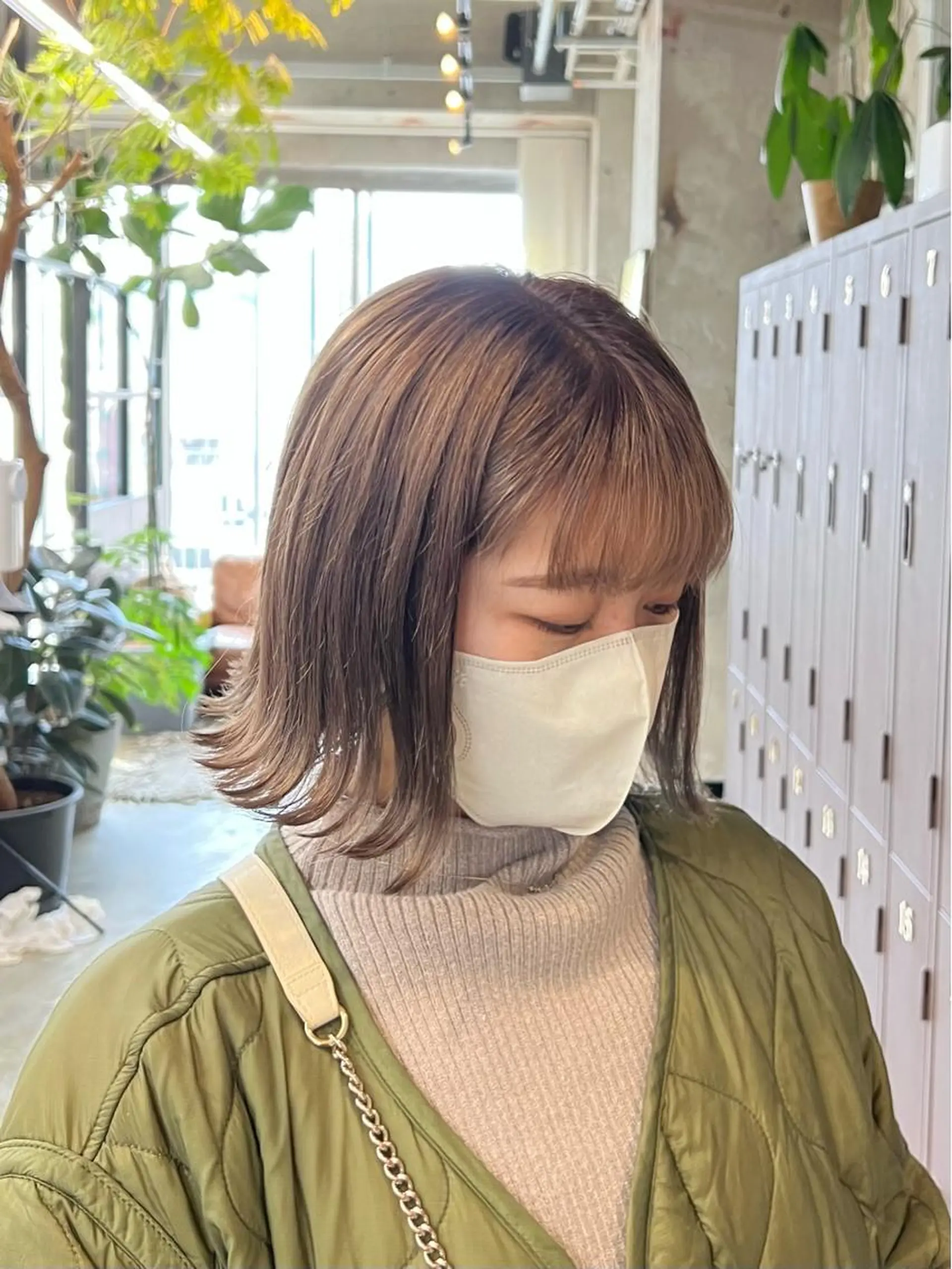 ミディアム カラー ベージュカラー ブリーチ era所属・azumi/ボブ/暖 色/オリーブ/縮毛のヘアスタイル