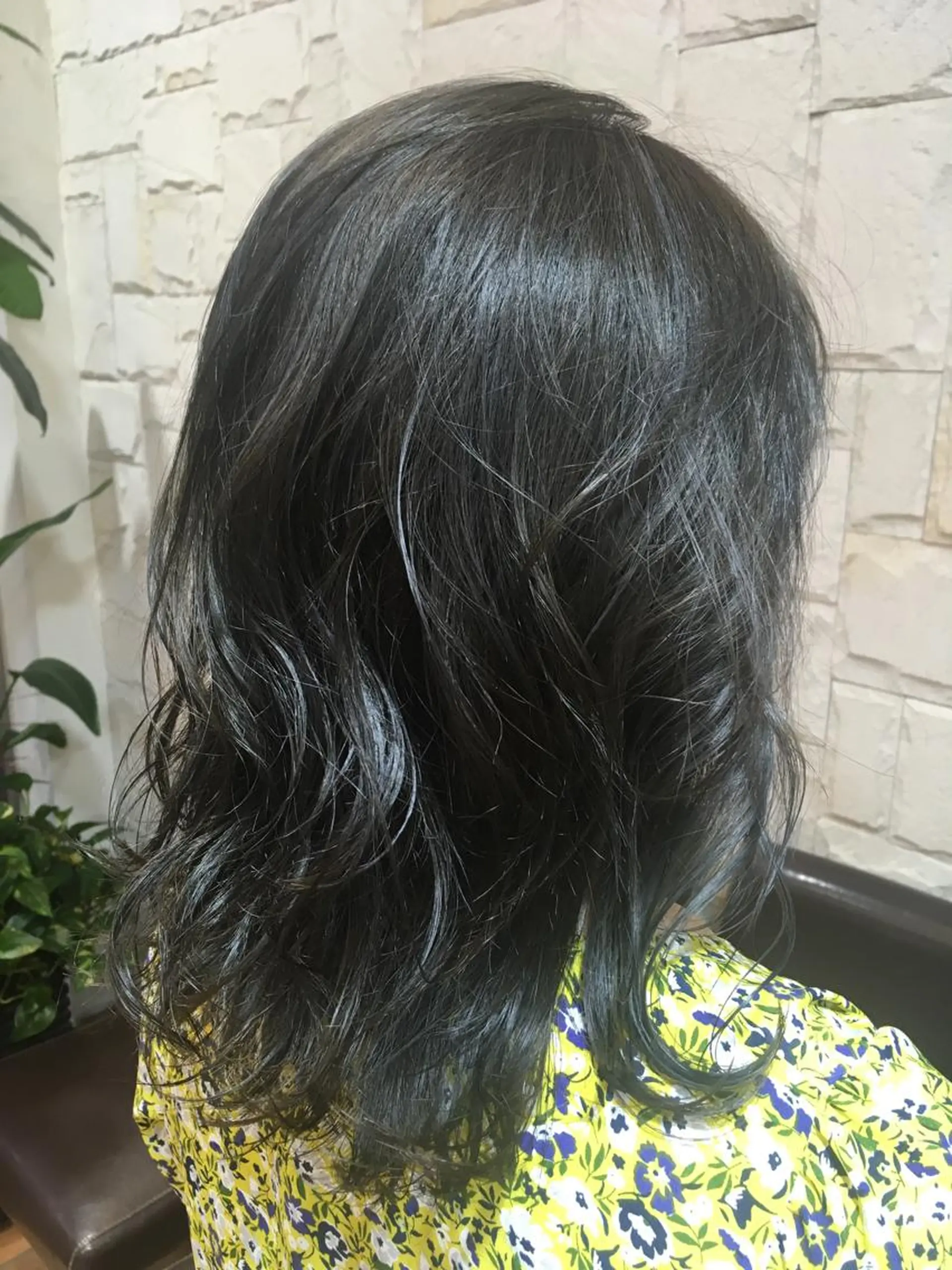 ミディアム カラー 透明感カラー グレージュ ✨🌿大人可愛い愛さ れhair🌿✨松本のヘアスタイル