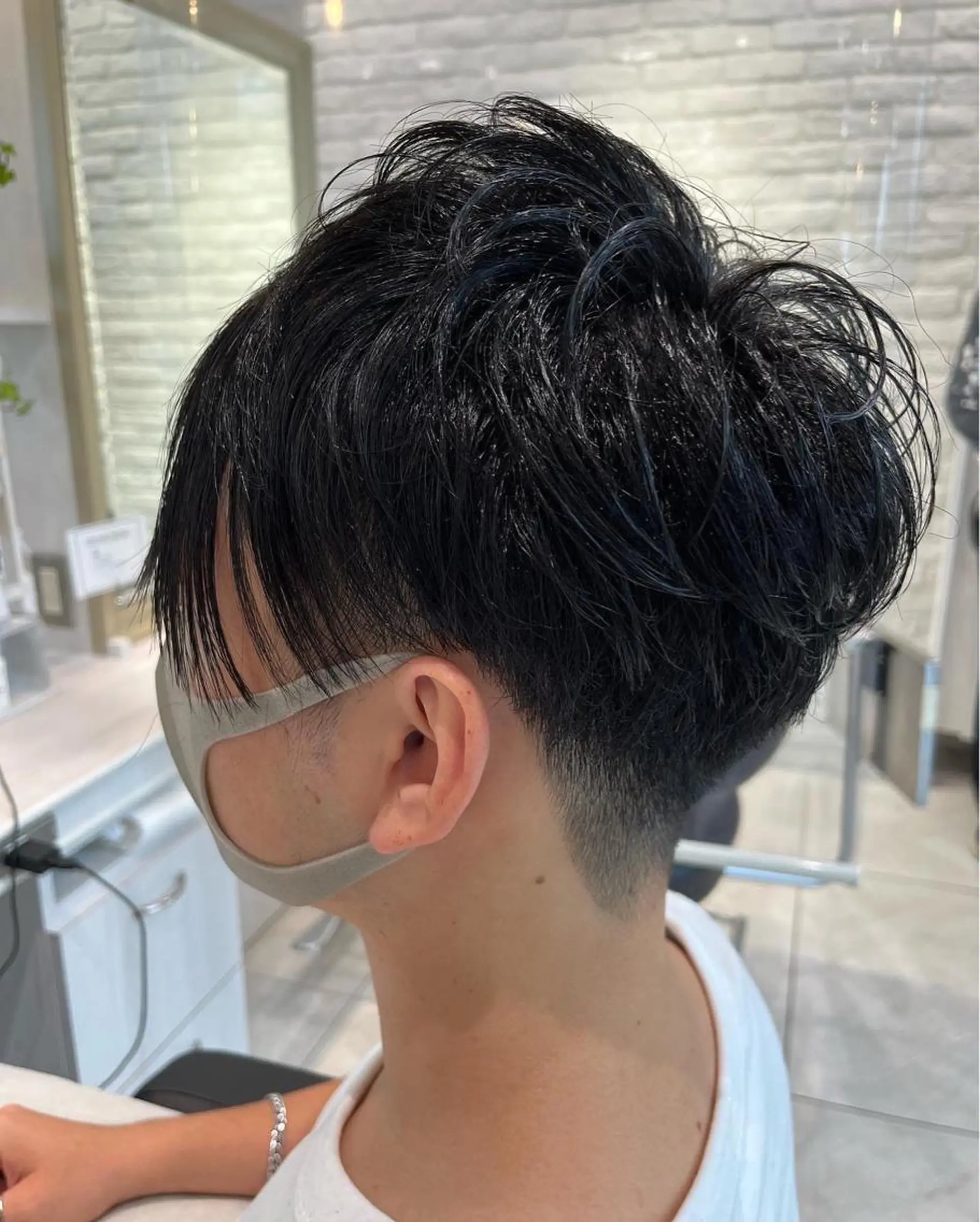 ショート メンズ カット 縮毛矯正 🥇メンズ特化 伊東輝のヘアスタイル