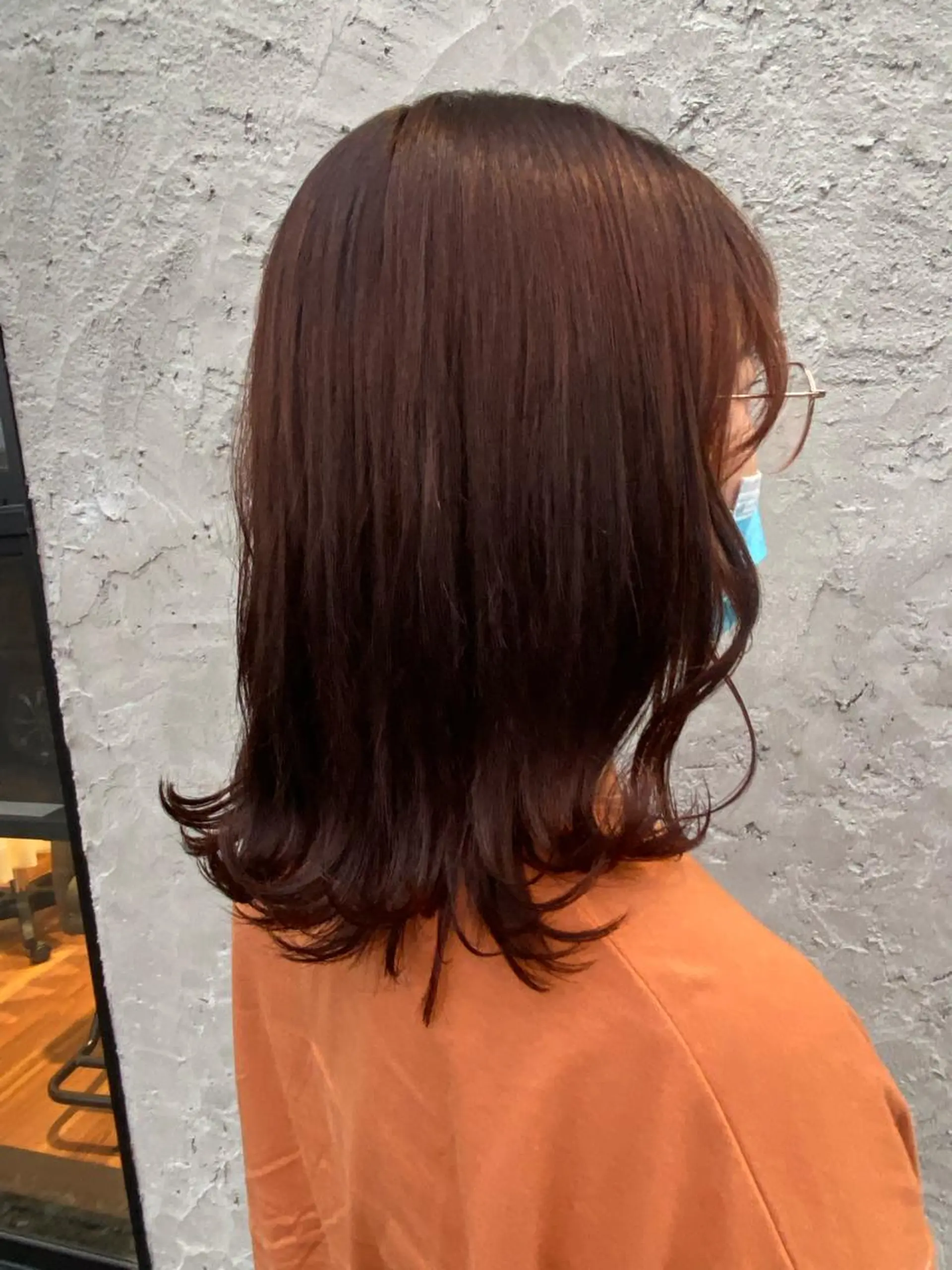 ミディアム カラー ブラウンカラー オレンジ オレンジブラウン 小畑 杏実のヘアスタイル