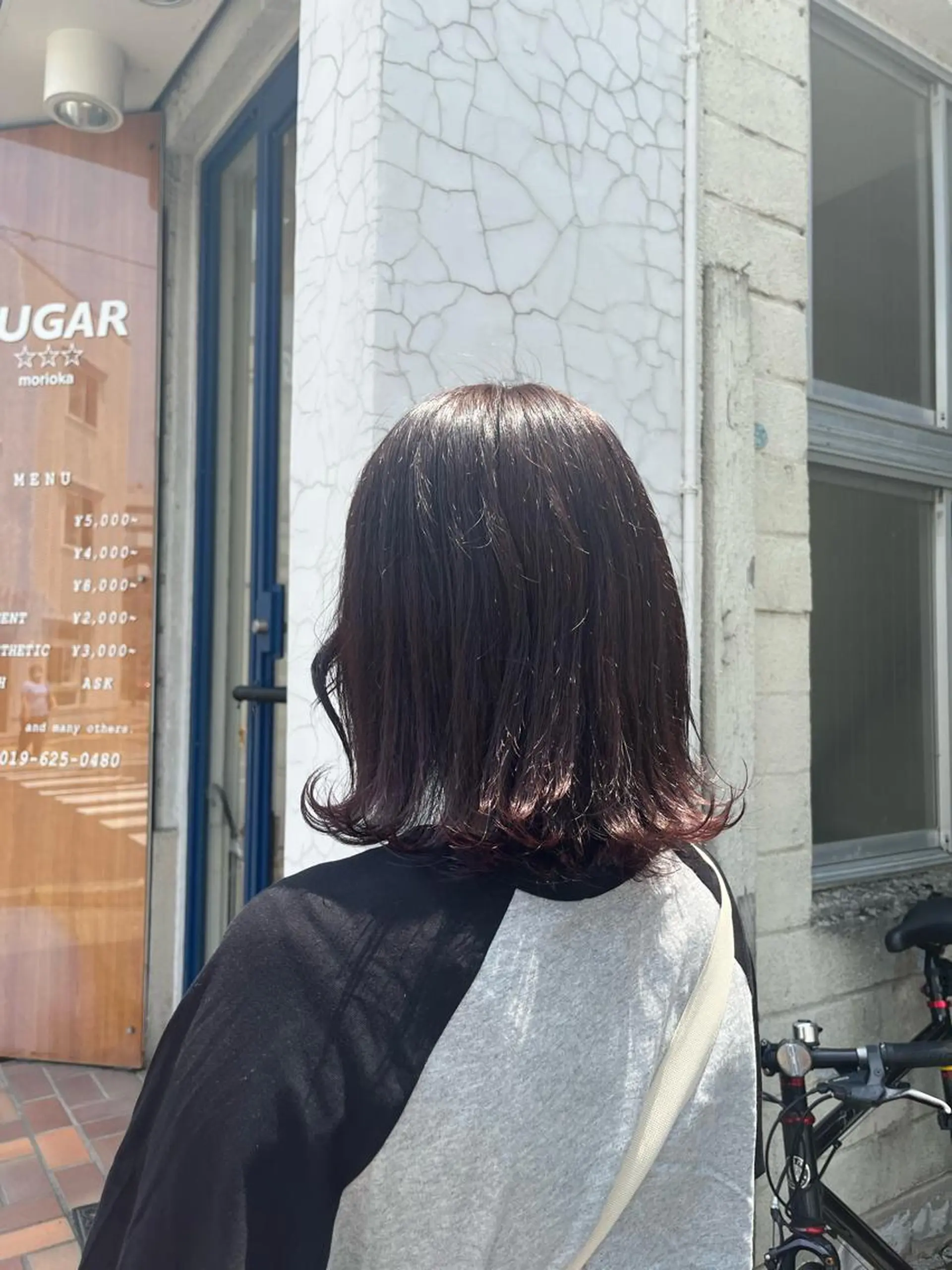 カラー SUGAR ／ムトウマリンのヘアスタイル