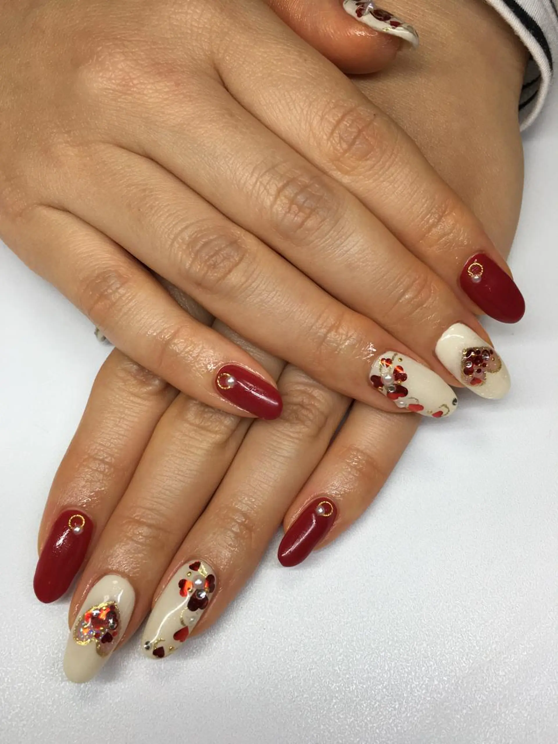 ネイル 持ち込み バレンタイン ハンドネイル glow_ nailのネイルデザイン