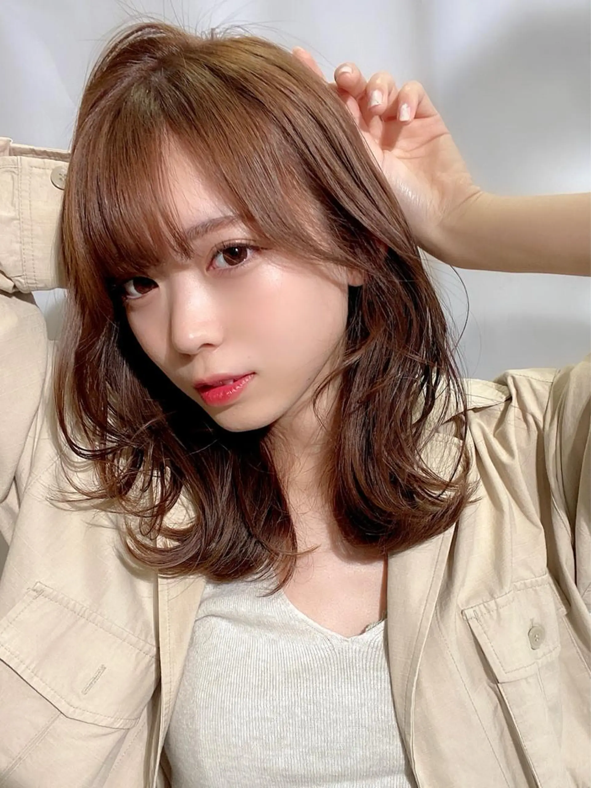 ミディアム ミディアムレイヤー レイヤーカット カット ヘアカラー トリートメント 🧡くびれヘア/前髪 顔周り🧡久原結衣のヘアスタイル