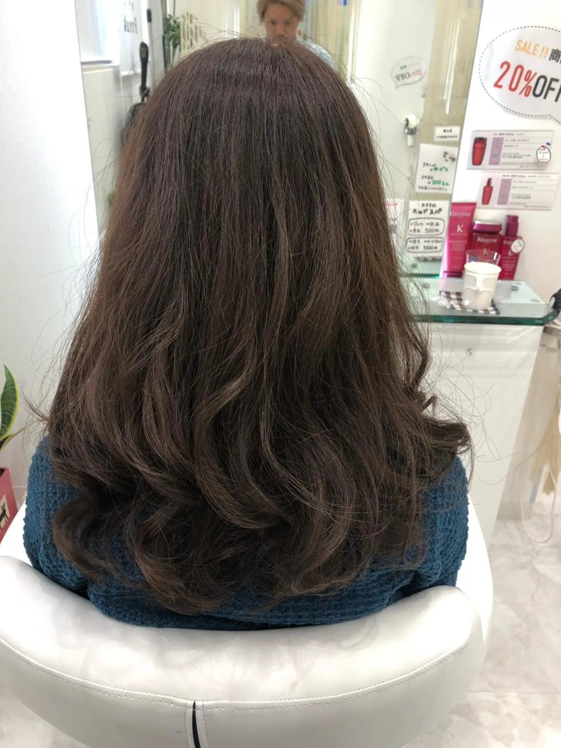 セミロング カラー グレージュ hair Freak所属・佐藤 祥太のヘアスタイル