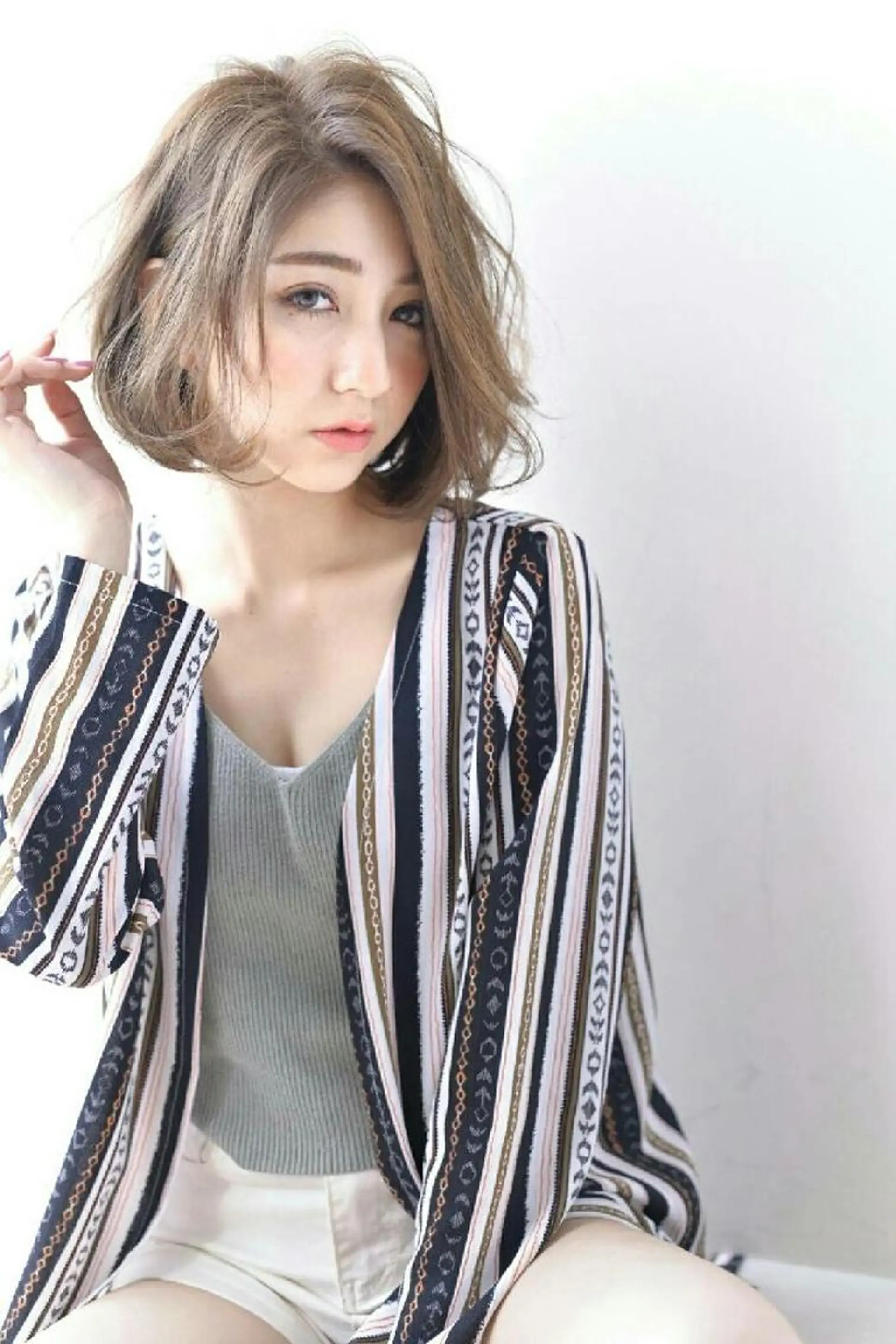 ミディアム セミロング カラー ヘアアレンジ パーマ ベージュカラー Roid 代表✨HIROのヘアスタイル