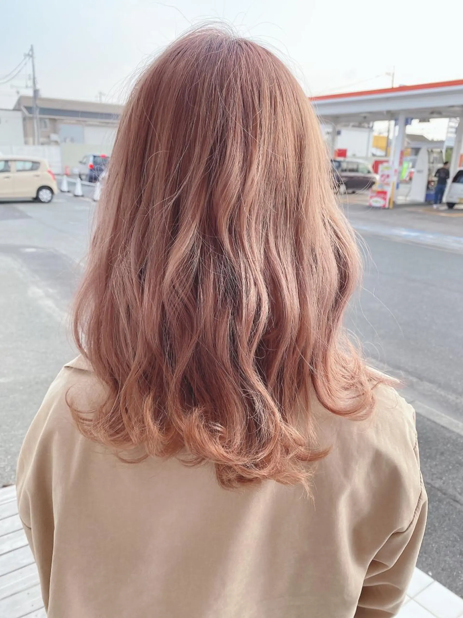 カラー 金子 智哉のヘアスタイル