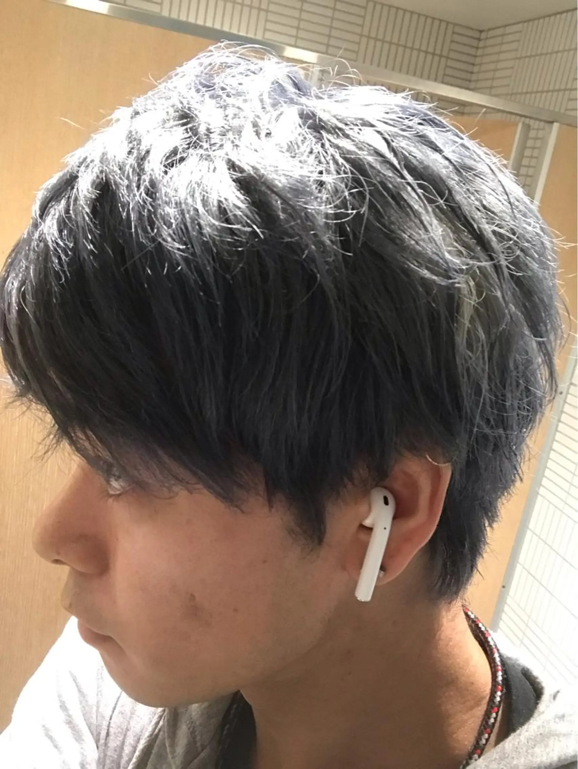 カラー メンズ メンズブリーチ ブリーチ ブルーカラー ブルージュ カット ヘアカラー トリートメント 〒hair snick （ヘアースニック）所属・吉原 頌平のヘアスタイル