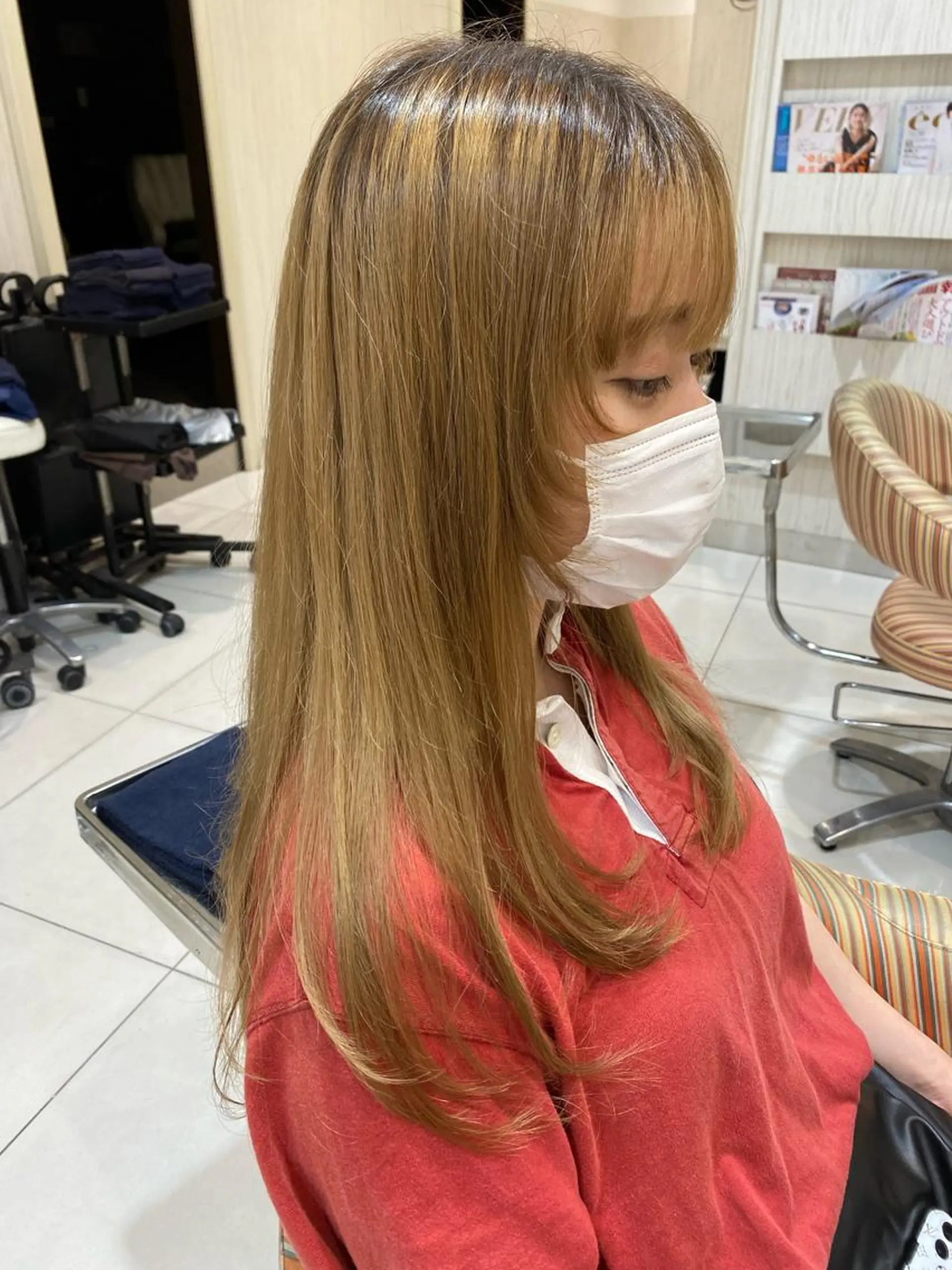 セミロング ヘアアレンジ レイヤーカット 小顔カット ウルフカット ウルフレイヤー 🥀暖色韓国ヘア💕 保科侑花のヘアスタイル
