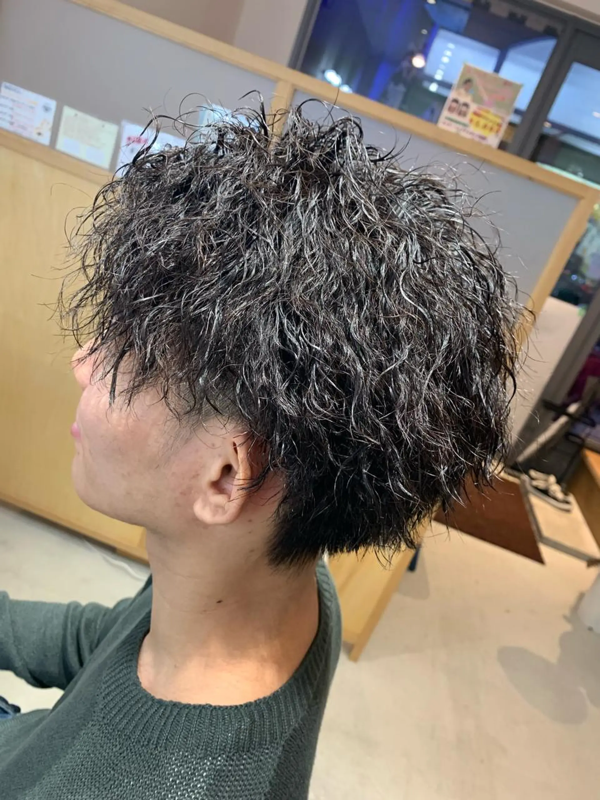 ショート カラー パーマ ヘアアレンジ メンズ キッズ カラーワールドカンナヘアーメゾン所属・北出 沙也加のマツエク・マツパデザイン