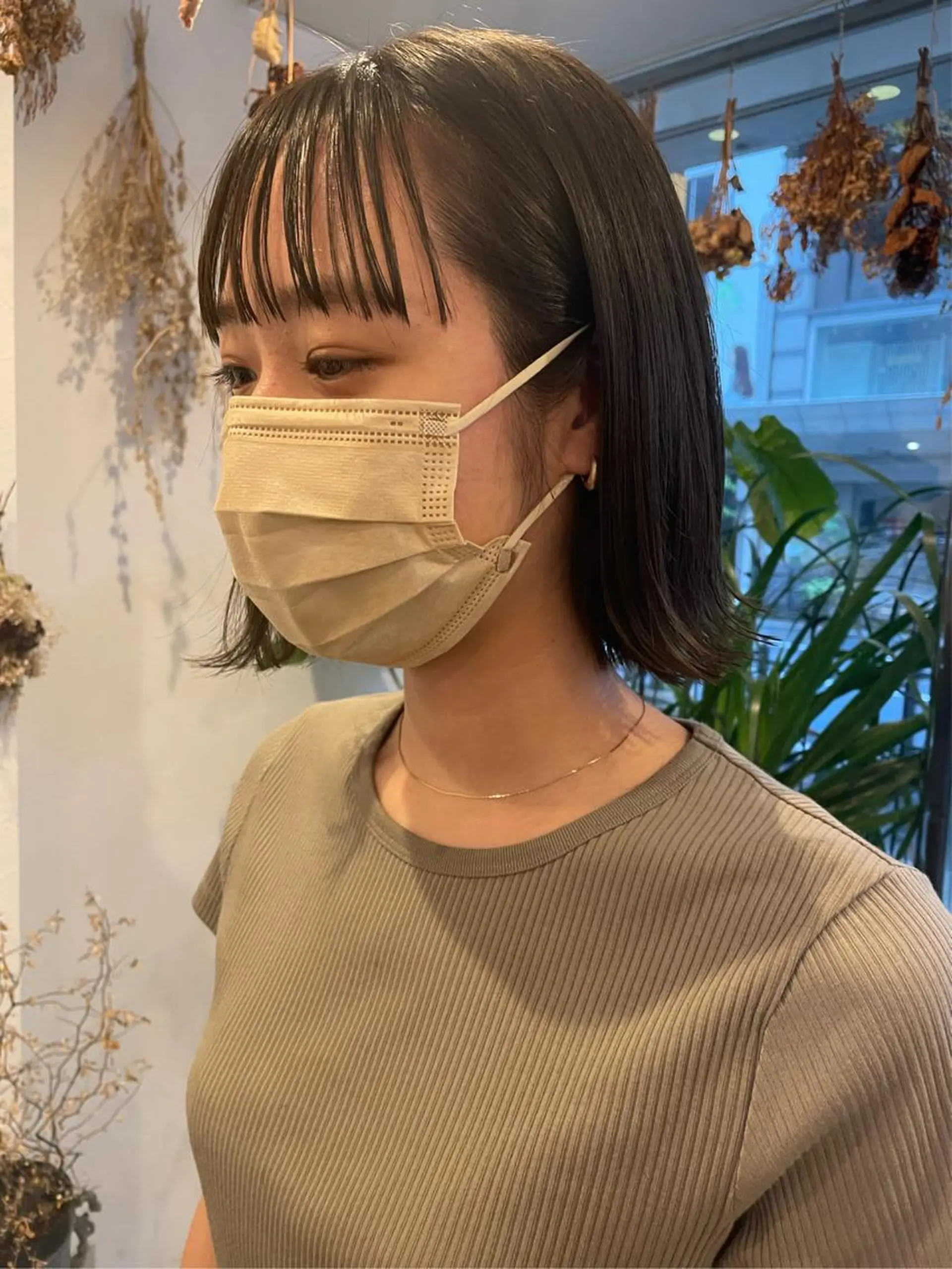 ミディアム カラー グレージュ オリーブグレージュ オリーブグレー ワイドバング カット ヘアカラー トリートメント m ā l o.🌷 サカモトマイコのヘアスタイル