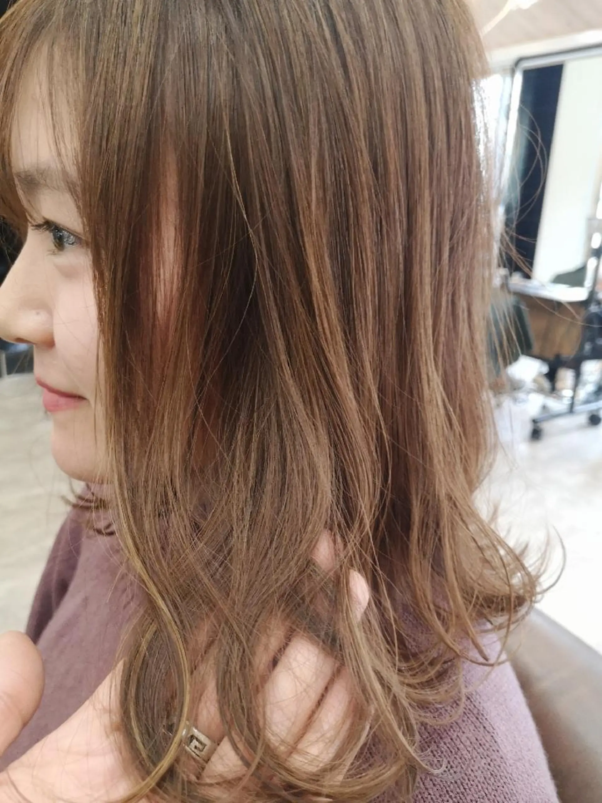 ミディアム カラー ベージュカラー カット ヘアカラー ヘッドスパ N°emirai溝口 MG 🌈梶谷龍吾のヘアスタイル