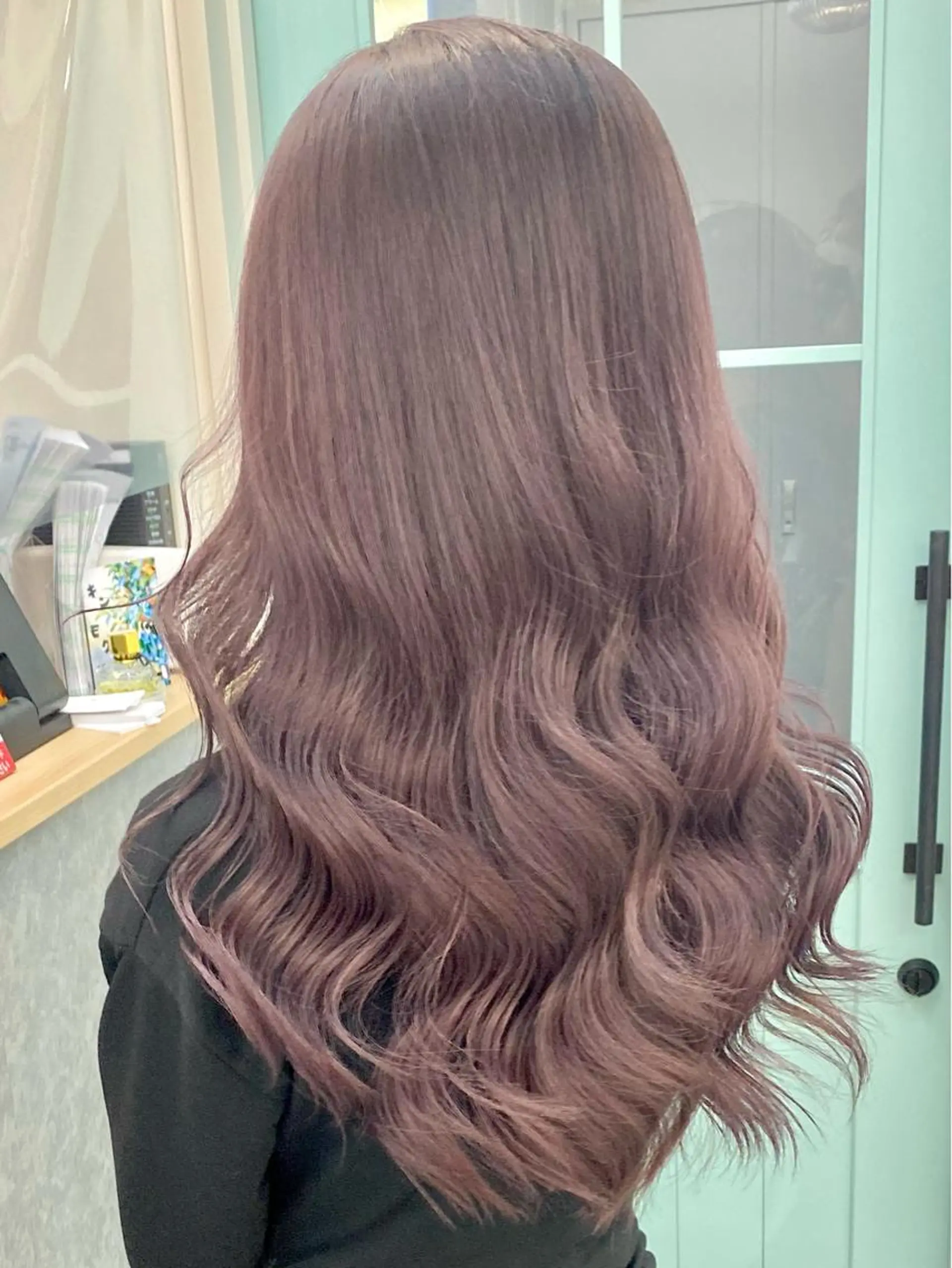 ロング カラー ベージュカラー ヘアカラー トリートメント ヘアセット 💘カラー特化美容師 尾崎拓己のヘアスタイル