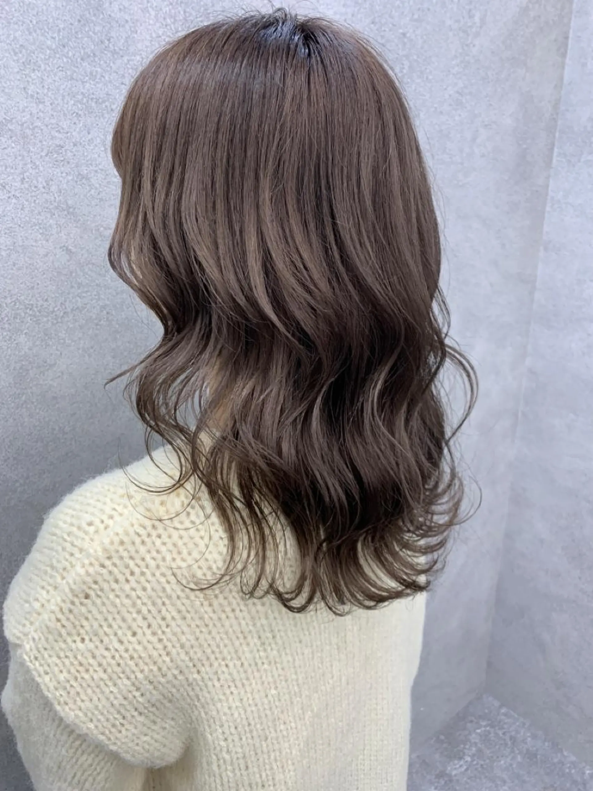 セミロング カラー ヘアアレンジ メンズ キッズ ショートボブ メンズバレイヤージュ メンズブリーチ メンズハイライト メンズハイトーン 🌈難波🌈ベージュ カラー【ヒロム】のヘアスタイル