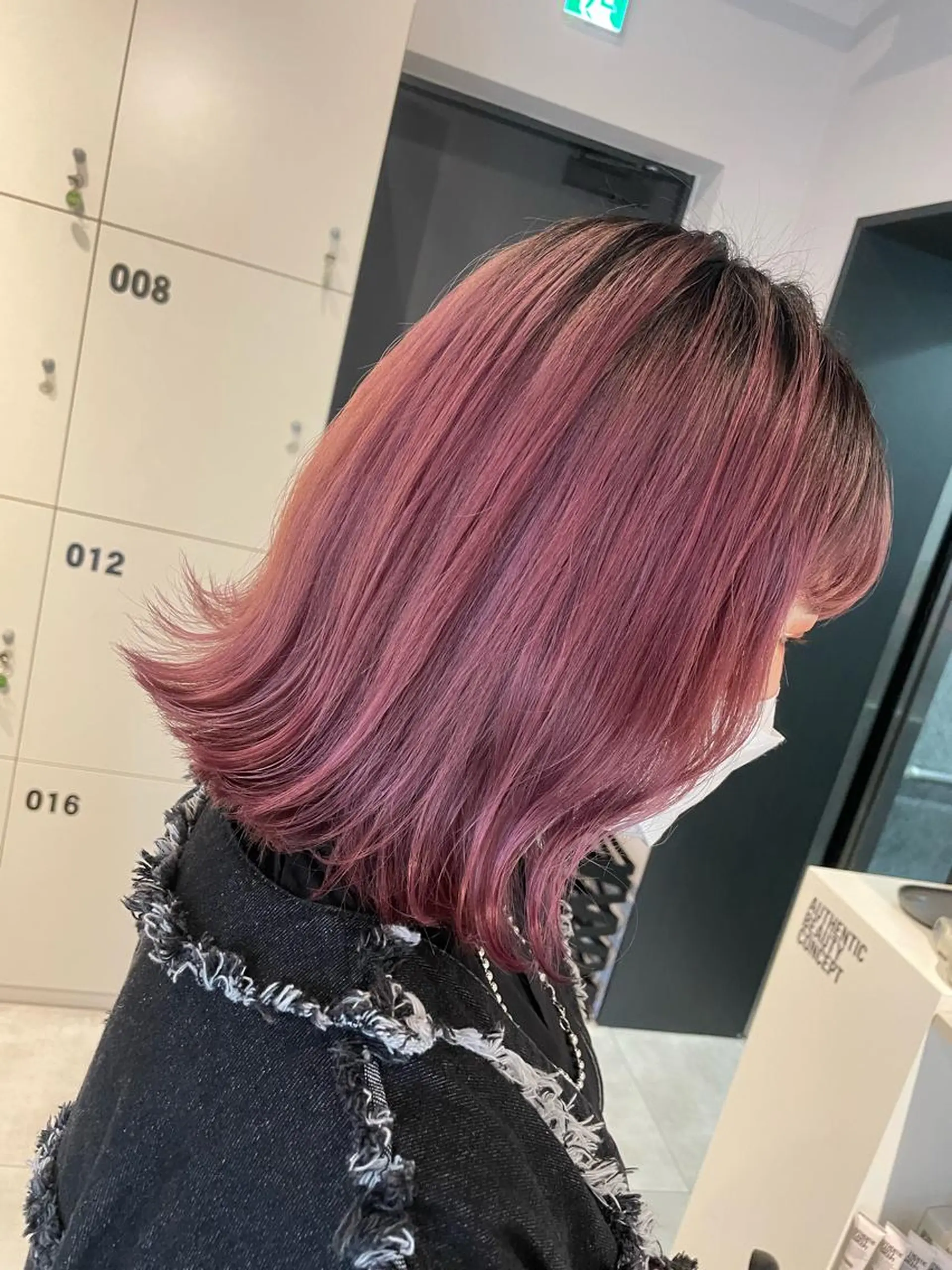 ショート カラー ブリーチ ピンクカラー ヘアカラー ブリーチ👩‍🦳/ ‪✂︎MANAMIのヘアスタイル