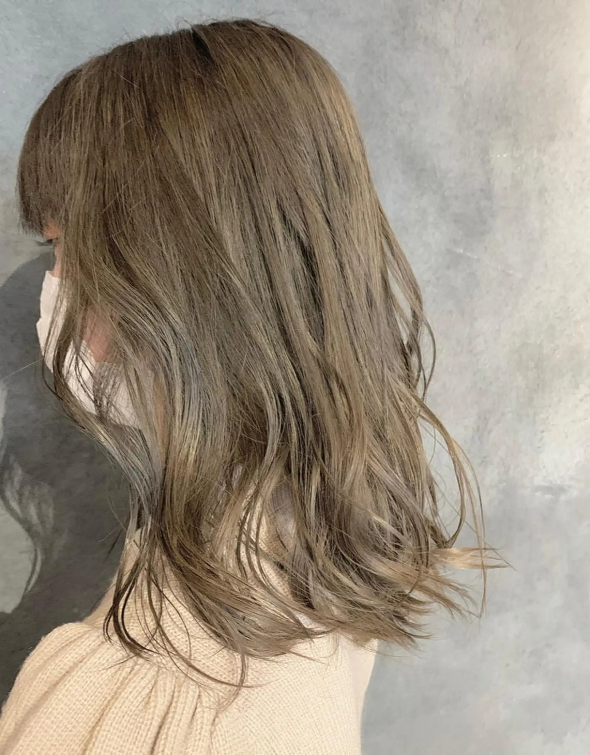セミロング nir所属・Yamamoto Rinaのヘアスタイル