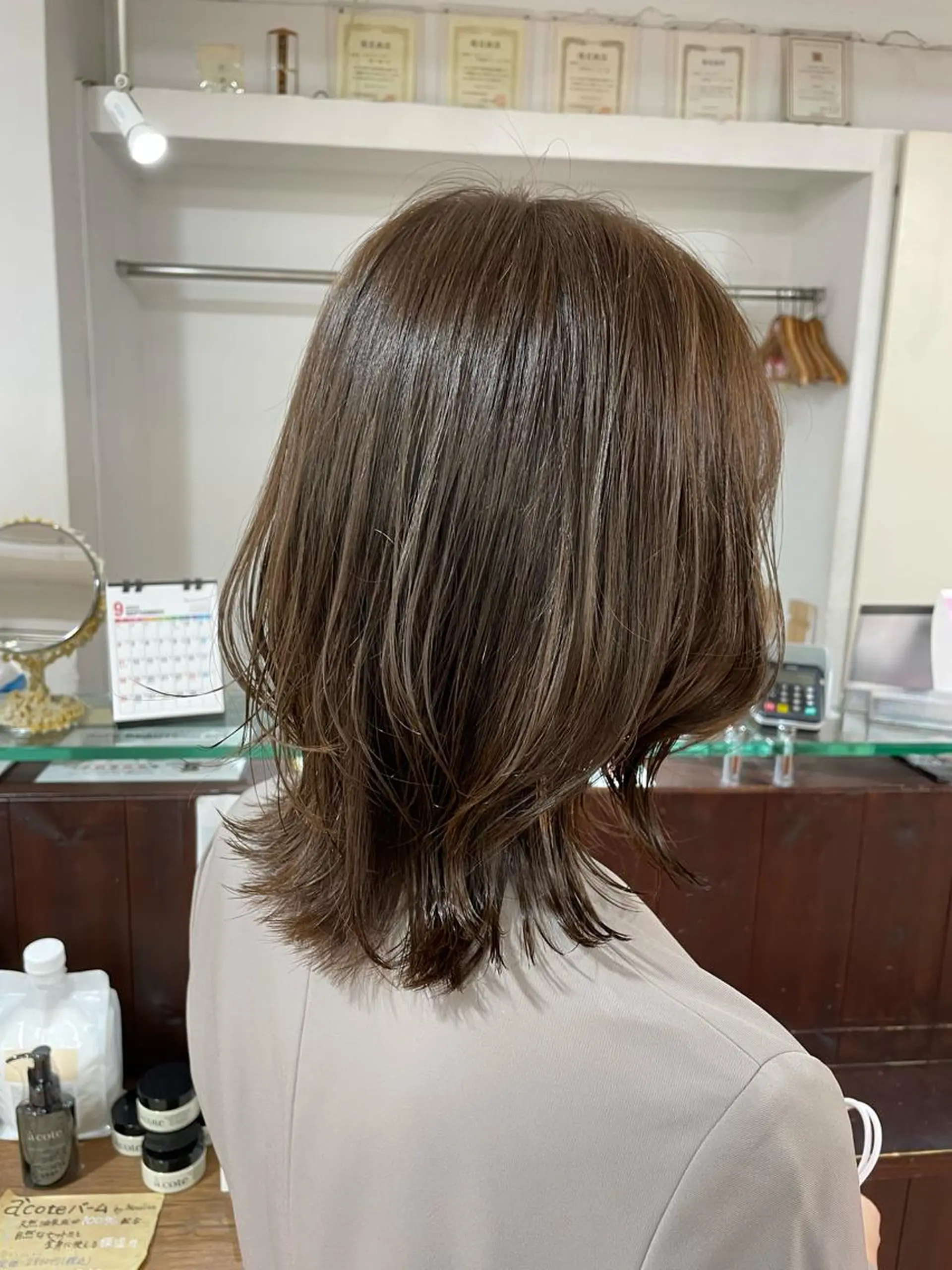 ミディアム カラー ベージュカラー 🦋透明感 艶カラー Rie🦋のヘアスタイル