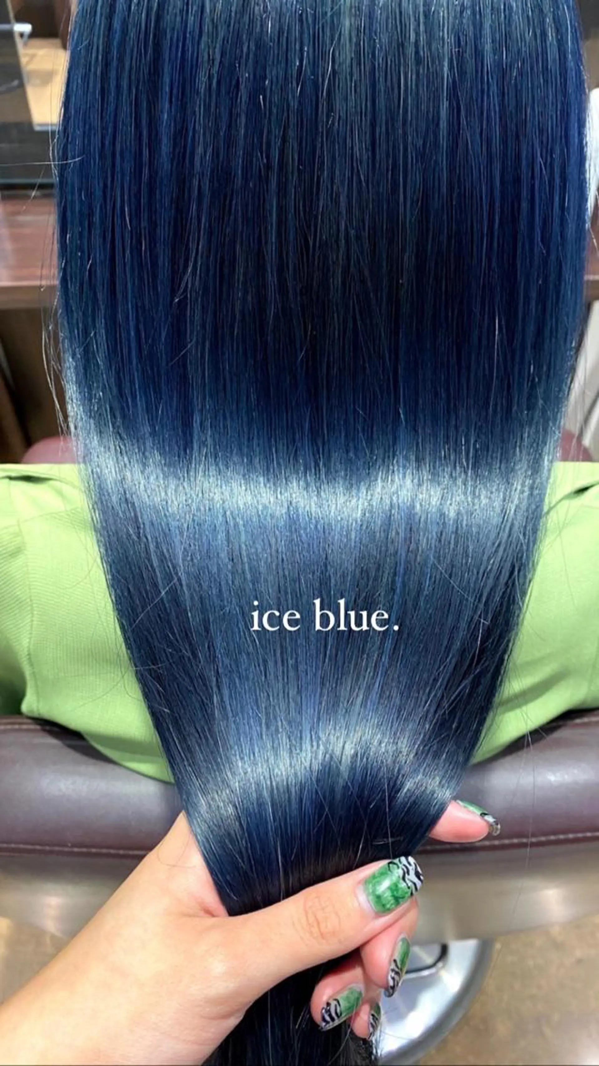 ロング カラー ブルーカラー ハイトーンカラー 学生 ヘアカラー 🦋sana🦋 🫧透明感カラー🫧のヘアスタイル
