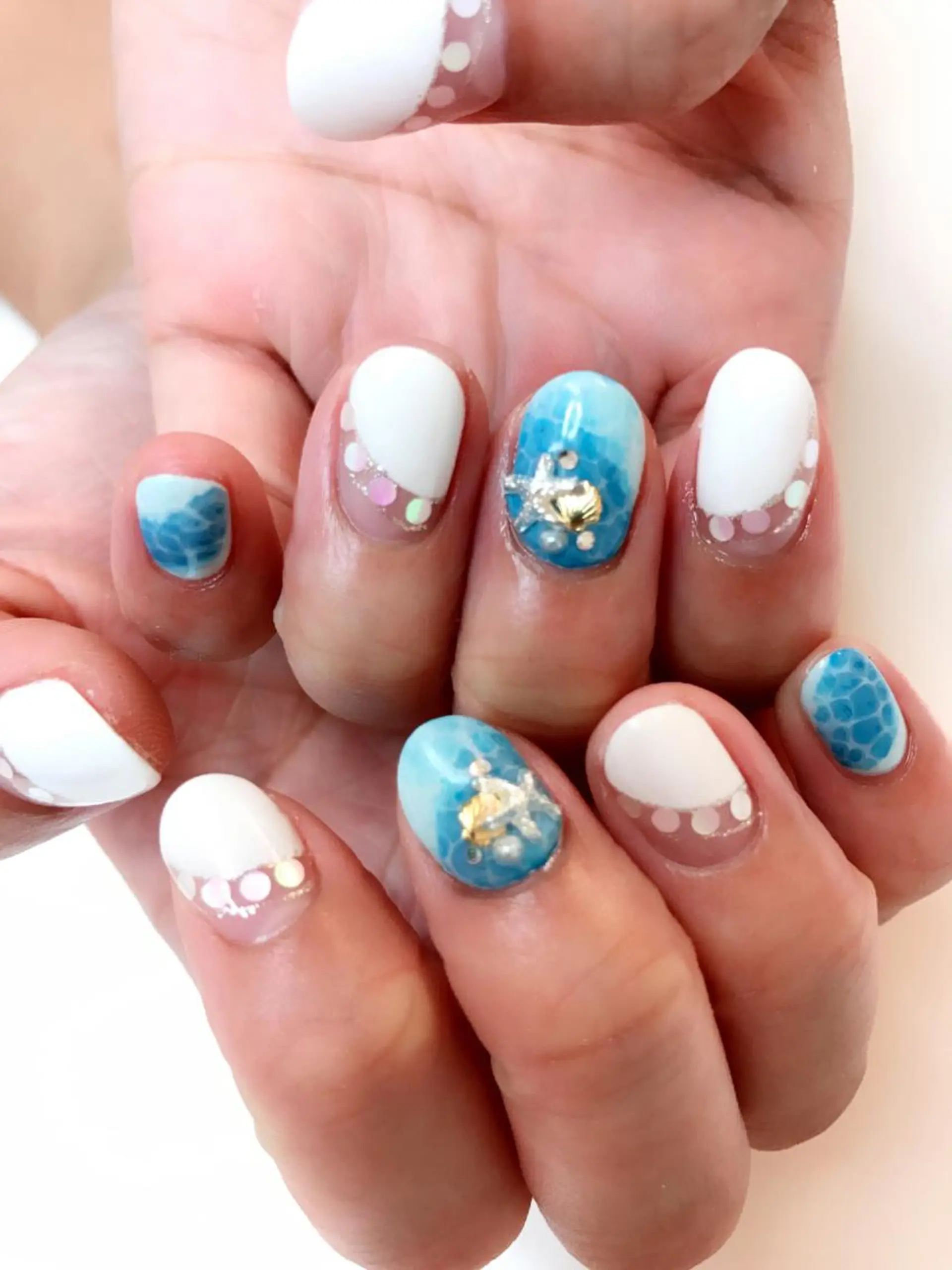 セミロング カラー パーマ ヘアアレンジ キッズ ネイル マツエク・マツパ Sunny side nailのネイルデザイン