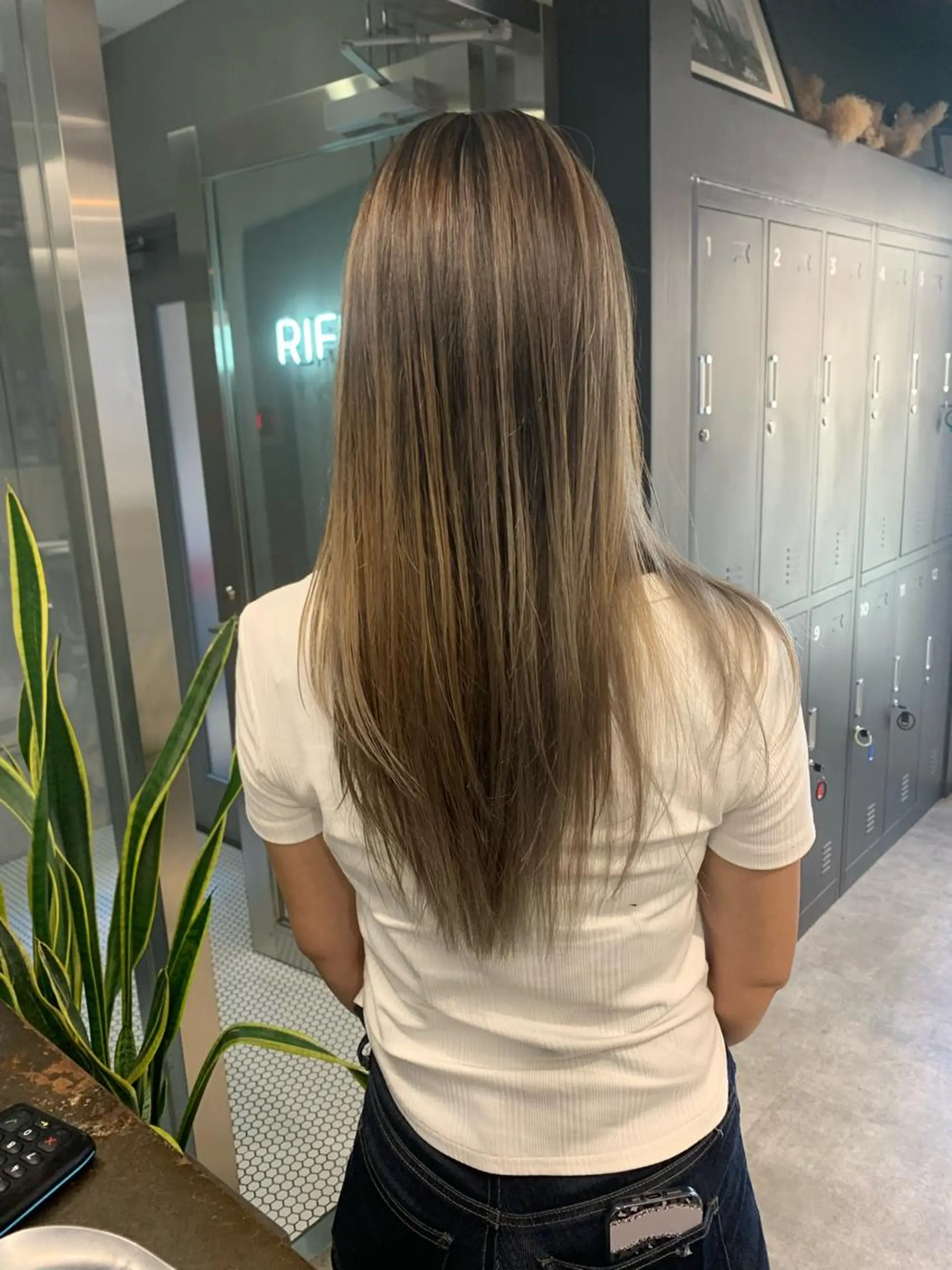 ロング カラー ハイライトカラー ハイライト カット ヘアカラー トリートメント 園田 将士のヘアスタイル