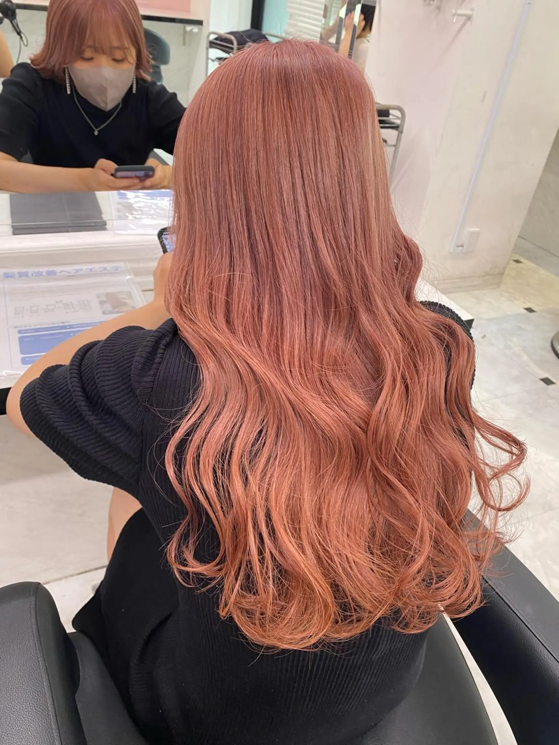 ロング カラー ヘアカラー トリートメント ケアブリーチ 韓国レイヤーKYONのヘアスタイル