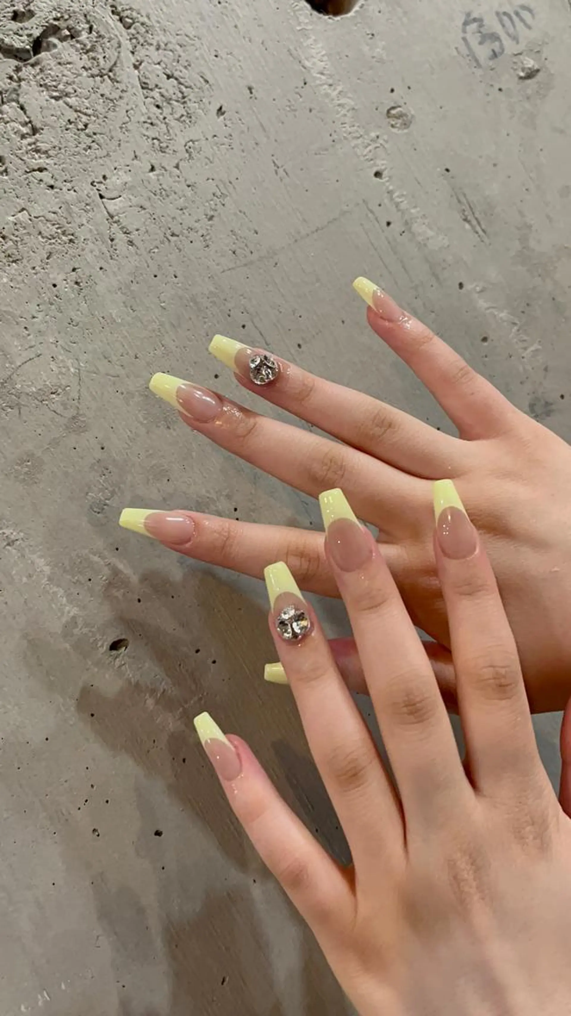 ネイル IROHA Nail 矢掛萌子のネイルデザイン