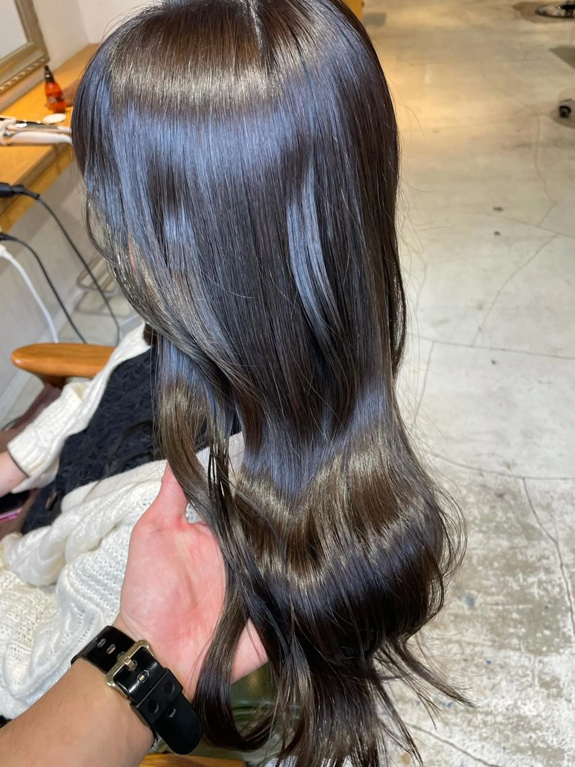 ロング ヘアカラー トリートメント 新宿韓国風レイヤー カット内田智大のヘアスタイル