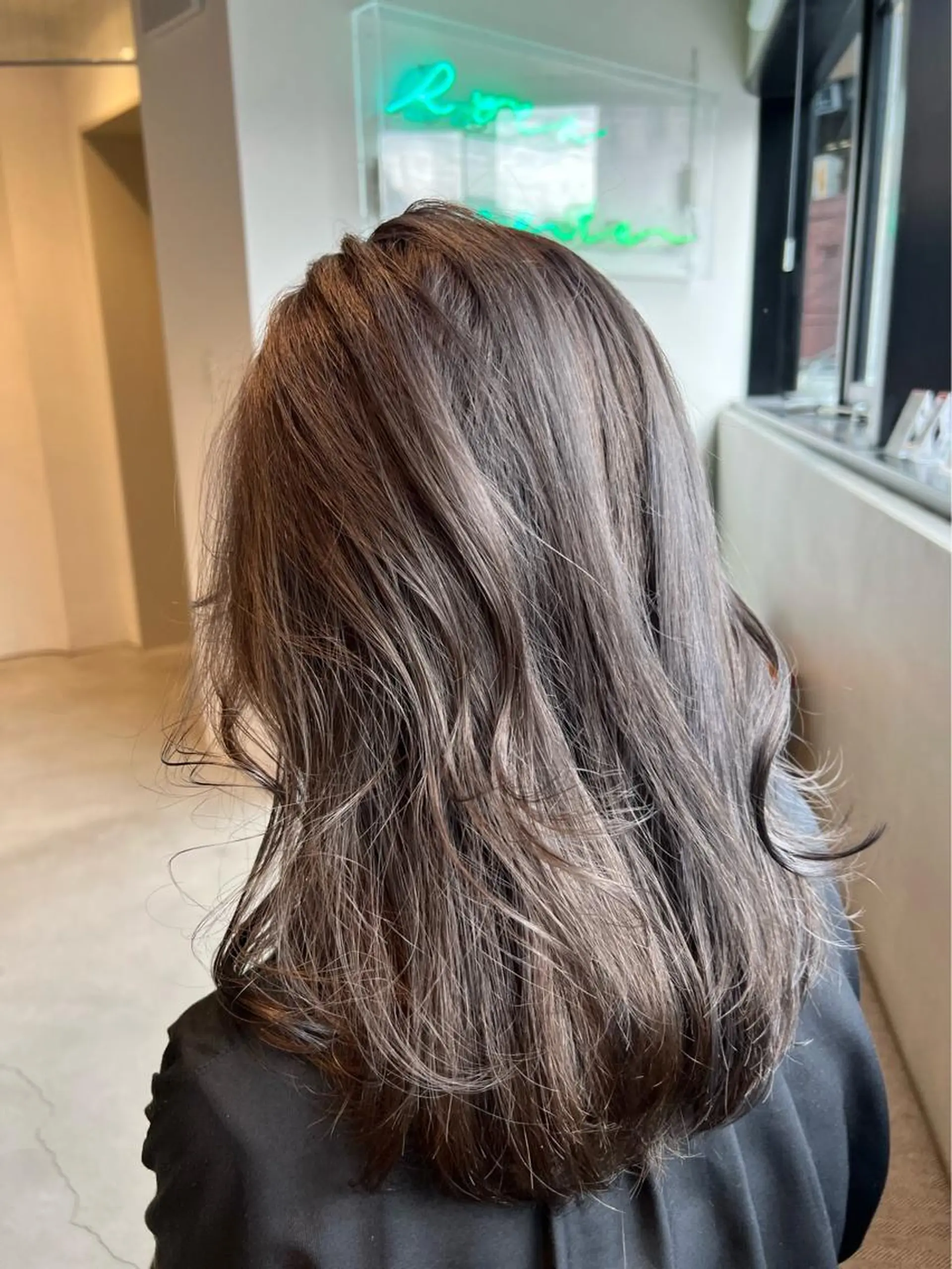 セミロング カラー ヘアカラー トリートメント 🌐👽フクイ キララ🌎💎のヘアスタイル