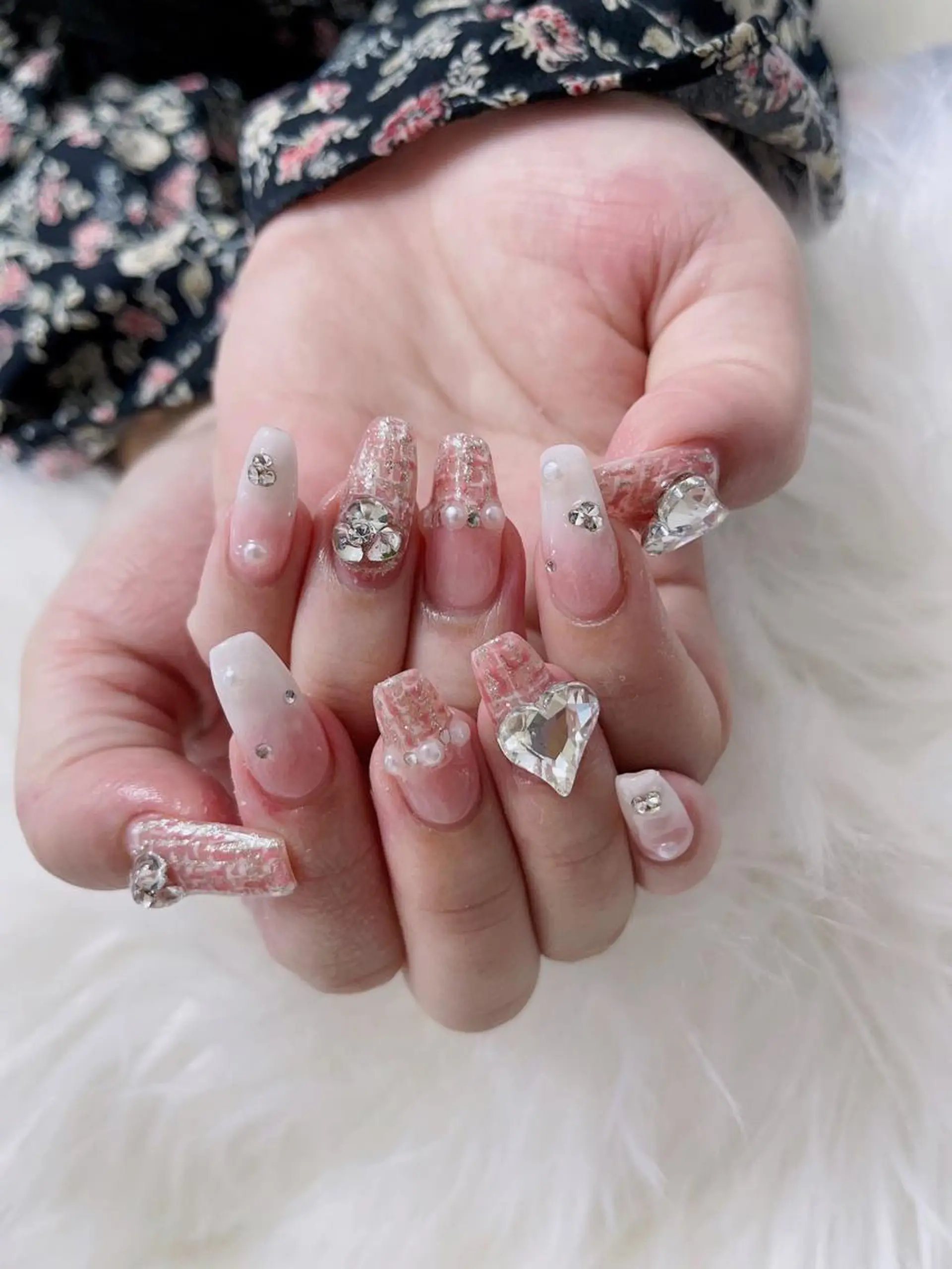 ネイル 菲菲ネイルサロン所属・FF フィフィネイルサロンのネイルデザイン