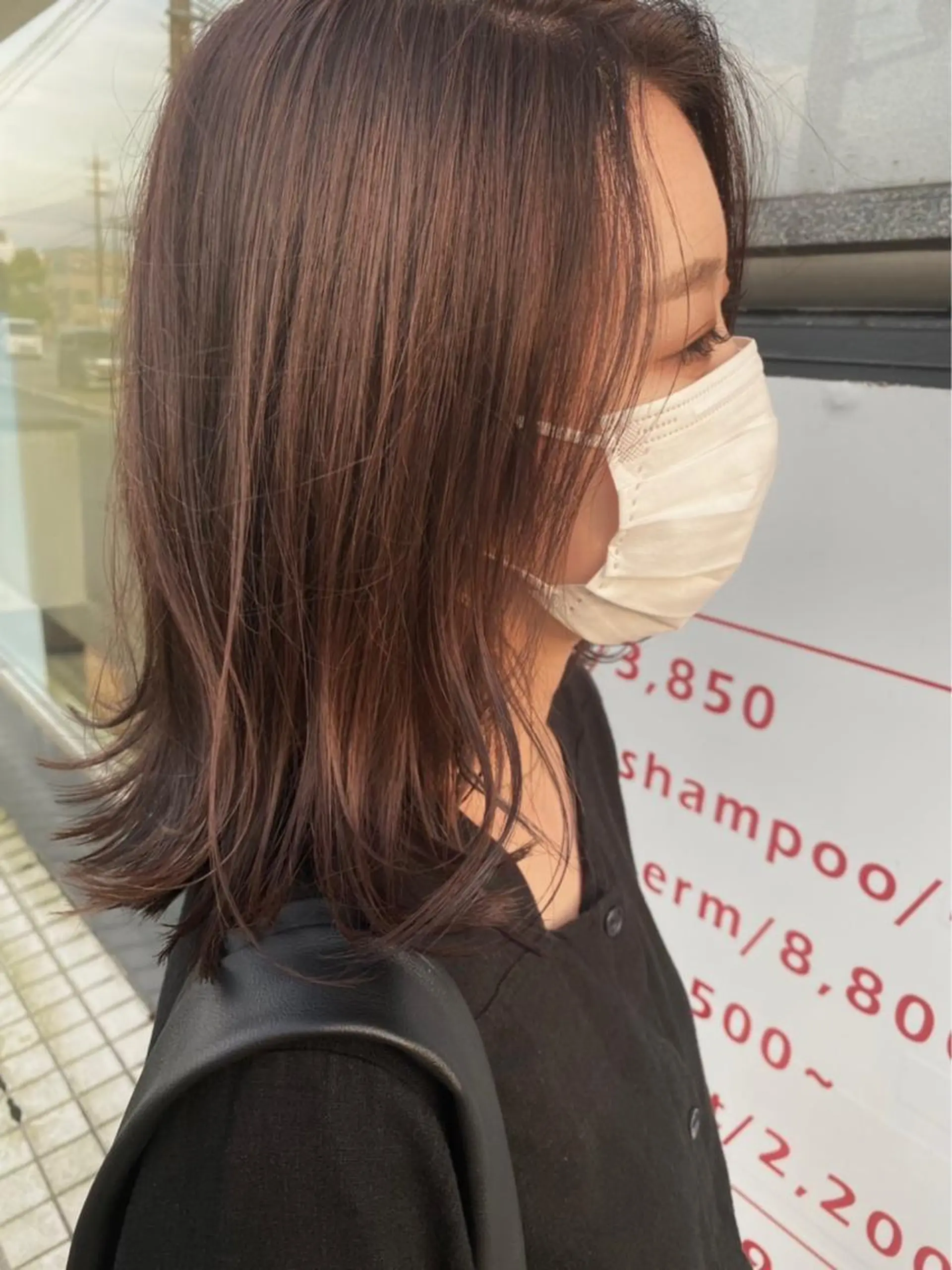 カラー ufufu所属・境 菜摘のヘアスタイル