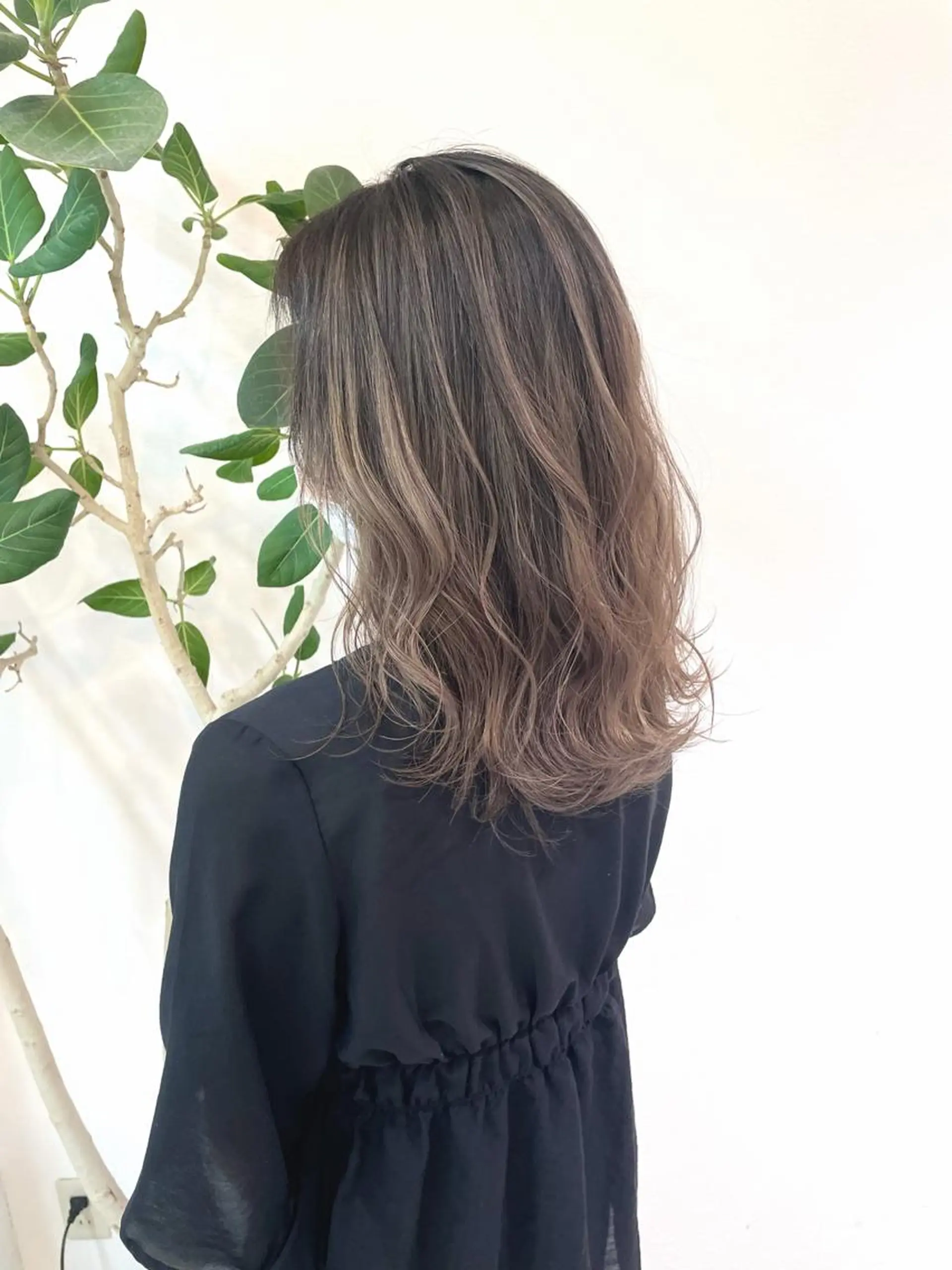 ミディアム レイヤーカット 田中大星 /ボブ 縮毛矯正のヘアスタイル