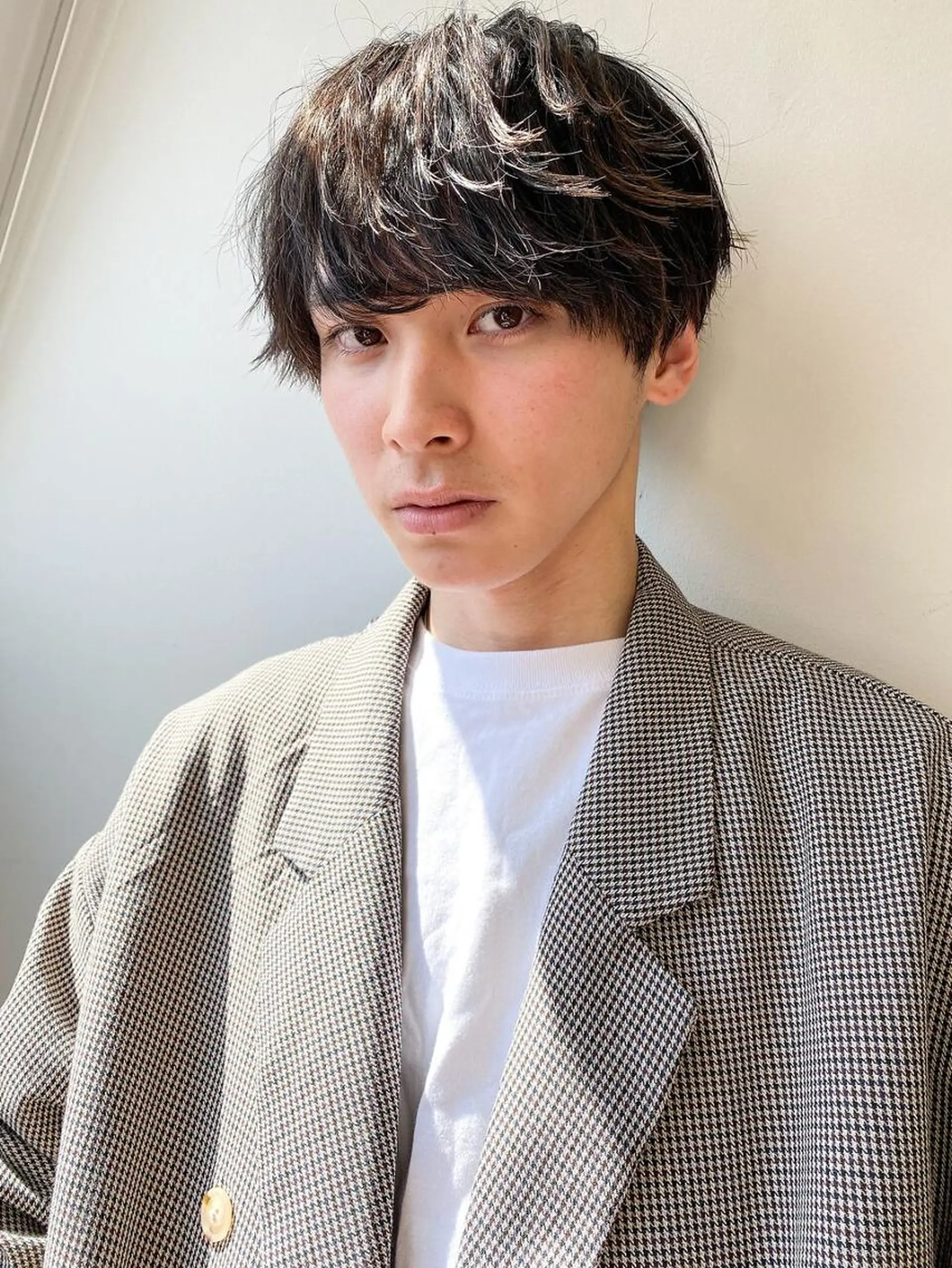 パーマ メンズ メンズパーマ ニュアンスパーマ 透明感艶カラー🩶 韓国レイヤー🩶結華のヘアスタイル