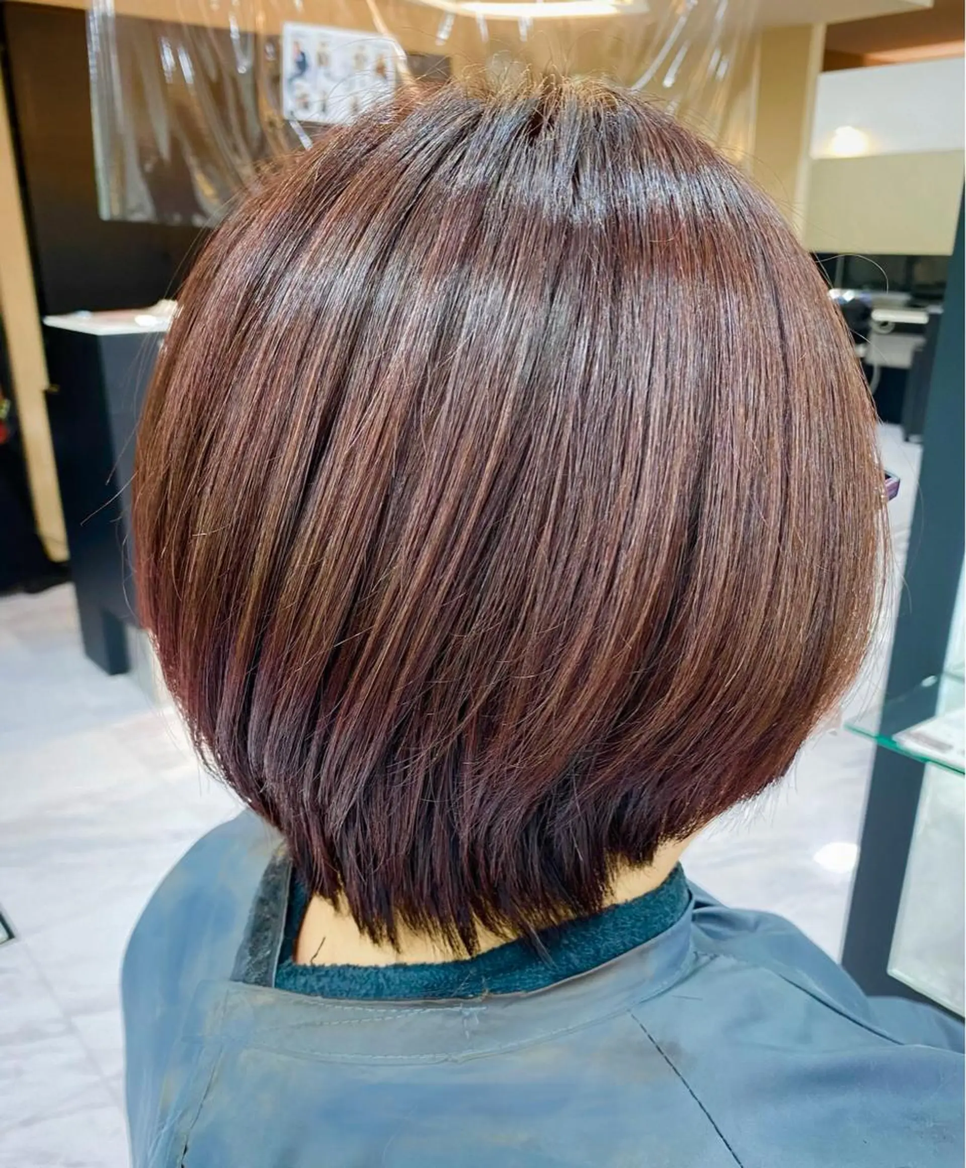 ショート カラー グラデーションカラー ボブ 🌼杉田 胡桃🌼のヘアスタイル