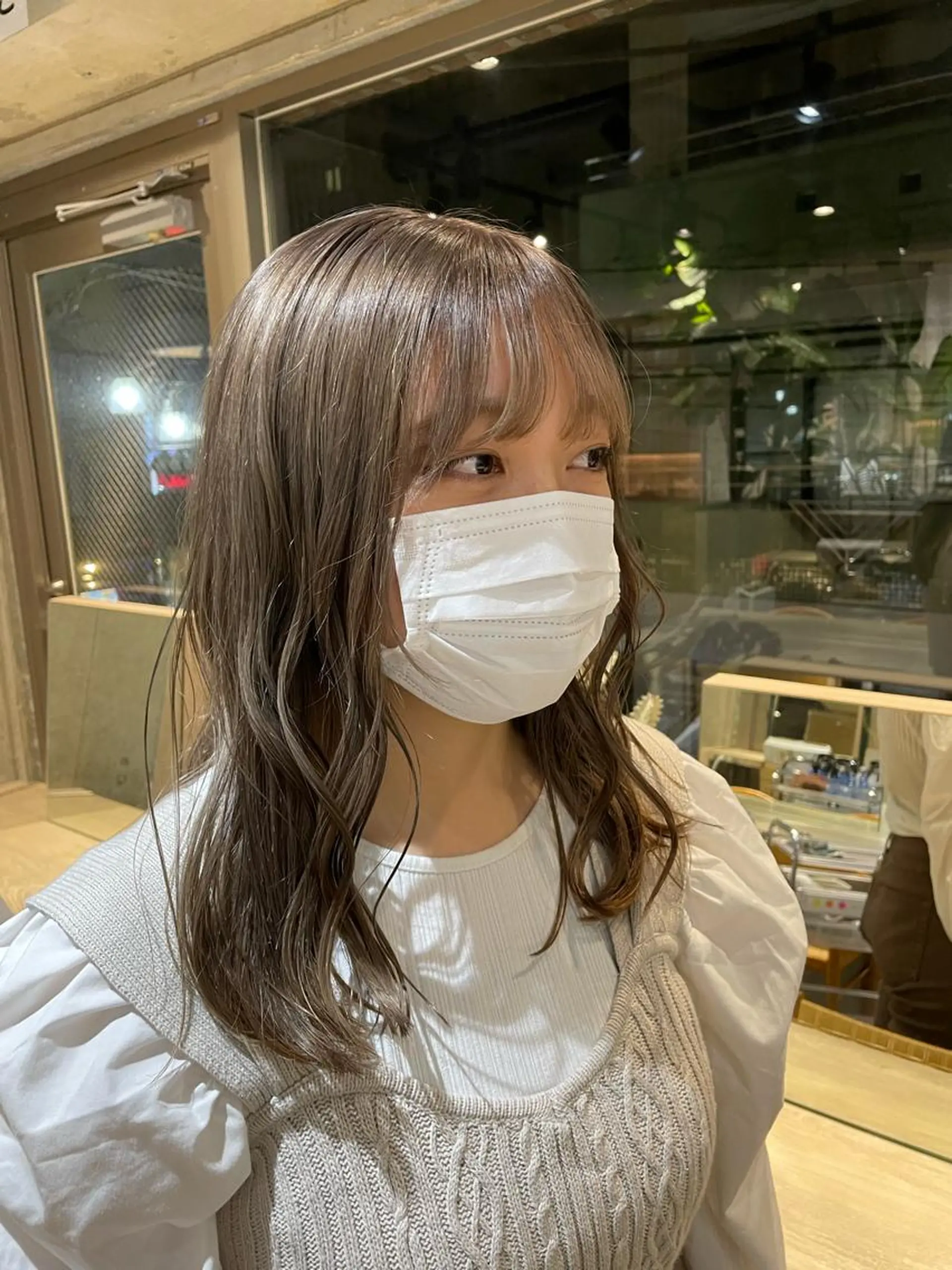 ロング カラー ベージュカラー ミルクティーベージュ cinq所属・ハイライトカラー ❤︎hirokoのヘアスタイル