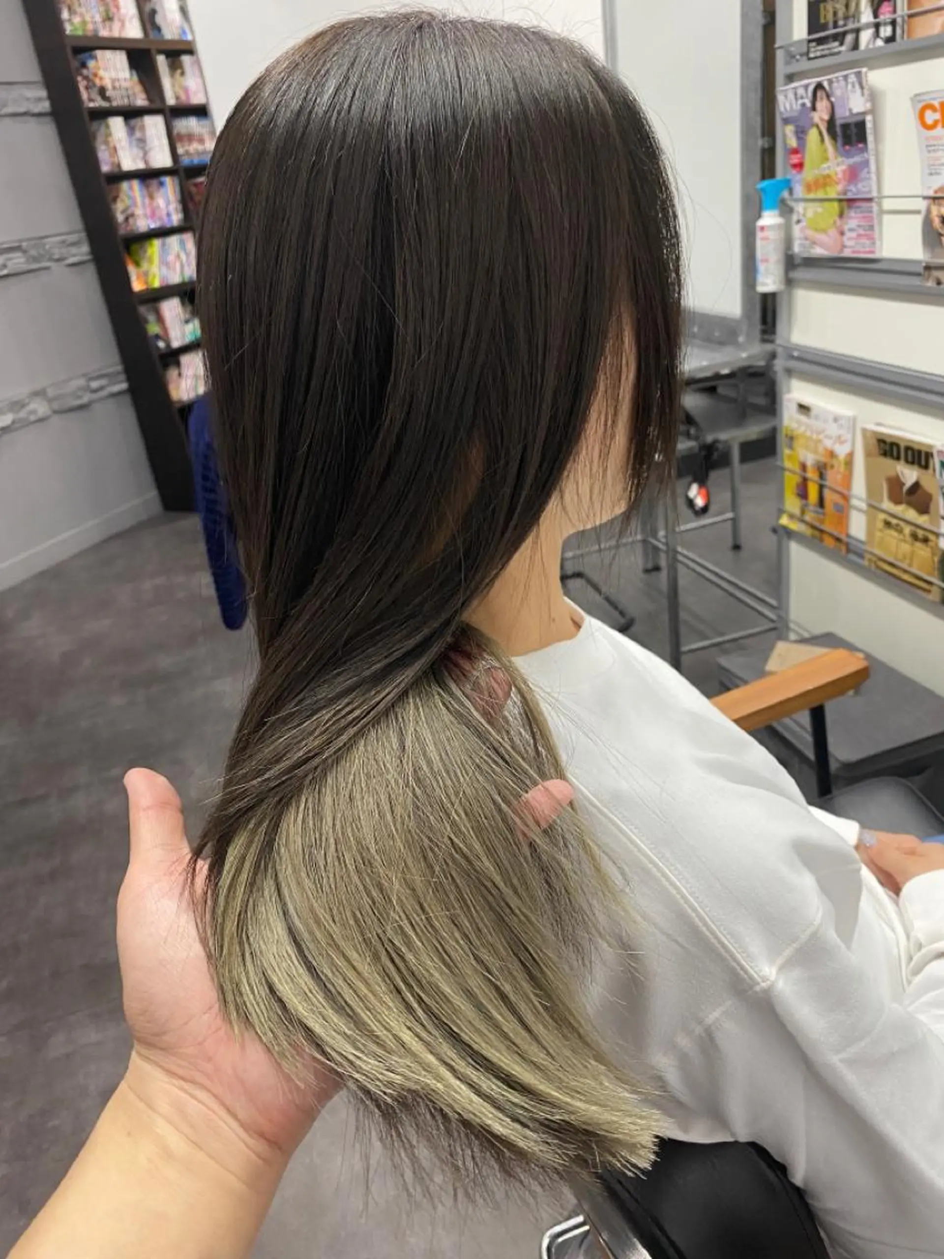 ロング ヘアカラー トリートメント U&i所属・平田 広大のヘアスタイル
