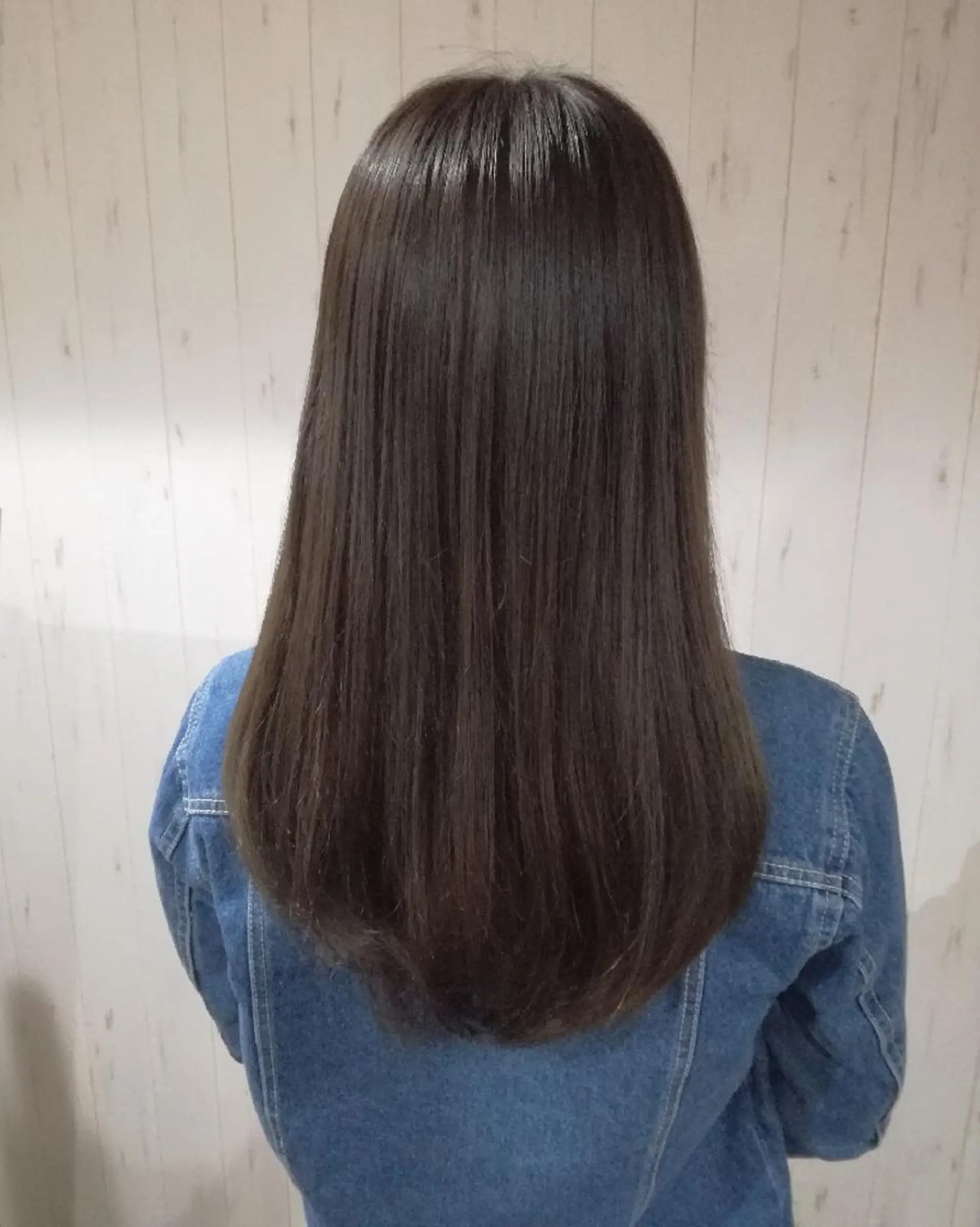 ロング カラー アッシュ 西川 敏夫のヘアスタイル