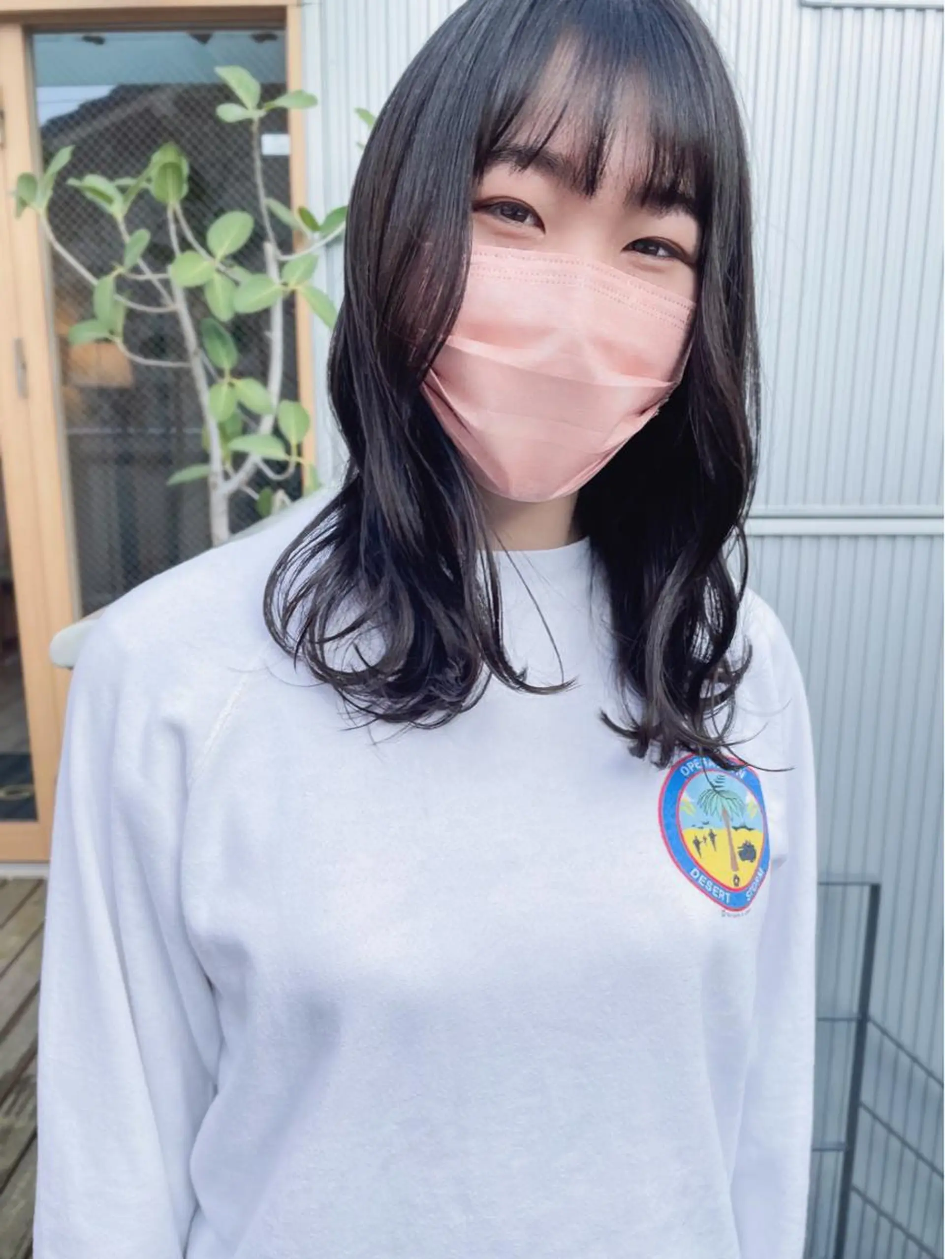 ミディアム カット 藤井 みなみのヘアスタイル