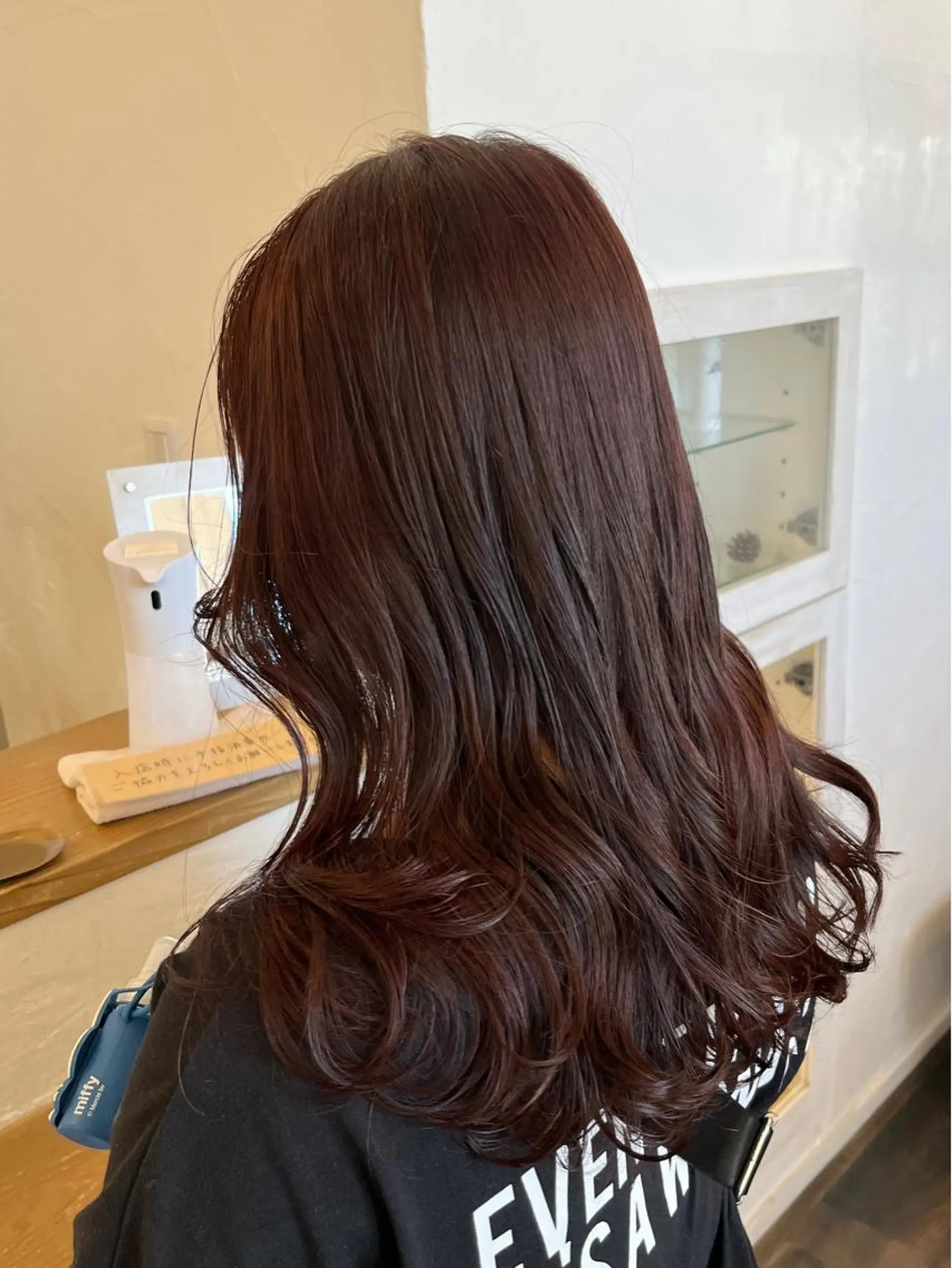 ロング カラー ブリーチ ブラウンカラー ブリーチなしカラー 伊藤ゆかり/髪質改善 /透明感カラーのヘアスタイル