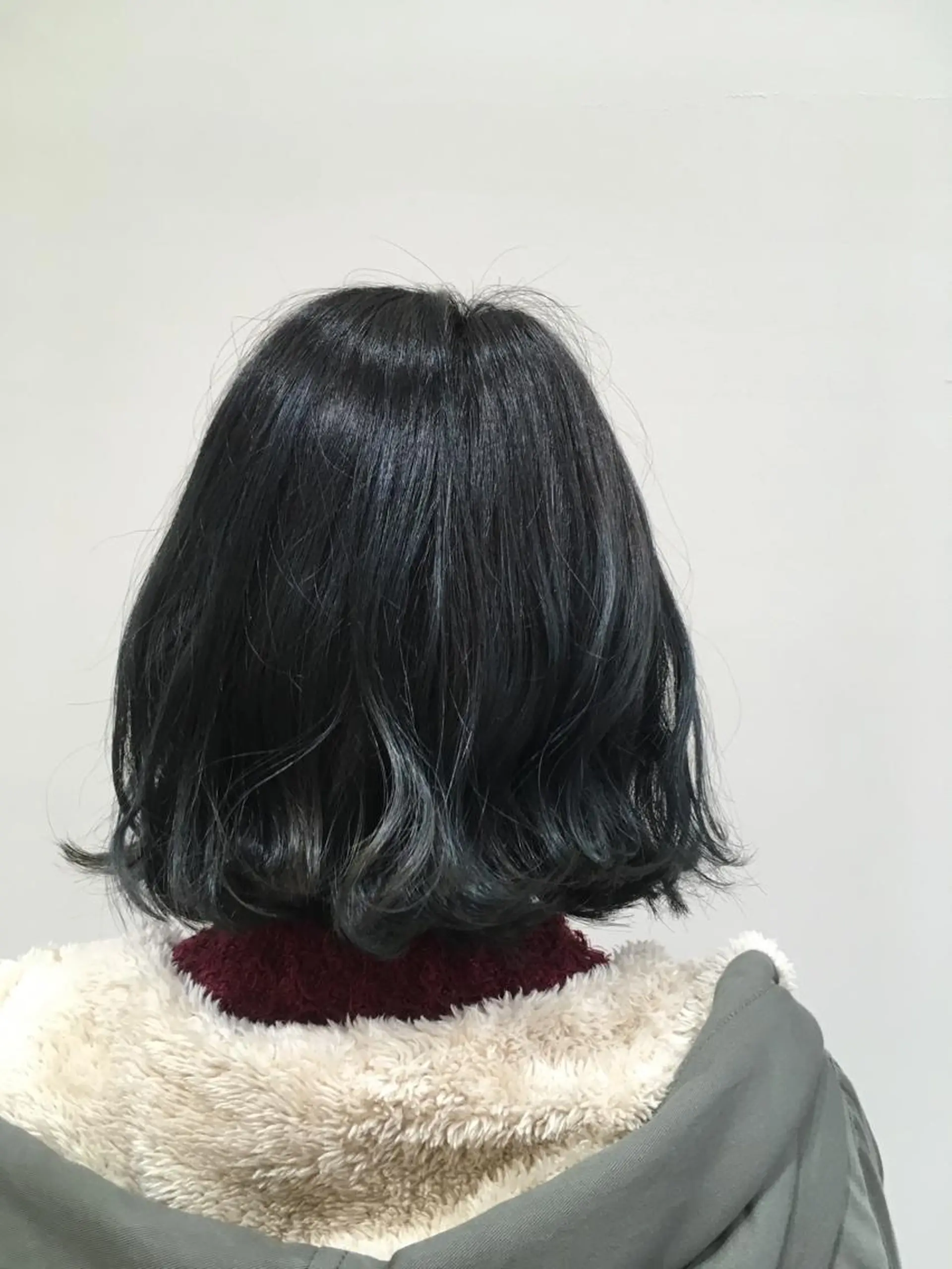 セミロング カラー アッシュ ブルーカラー sato manamiのヘアスタイル