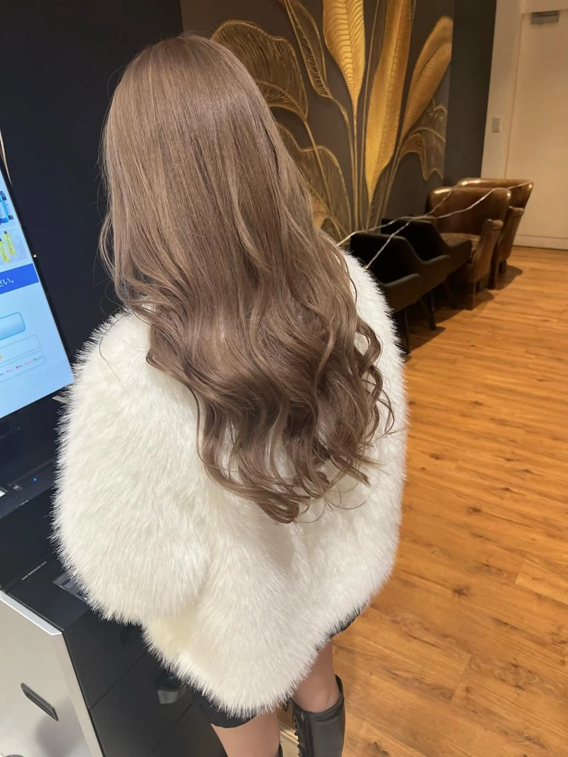セミロング カラー ベージュカラー ブラウンカラー ブラウンベージュ 安井まゆ _Box mico.のヘアスタイル
