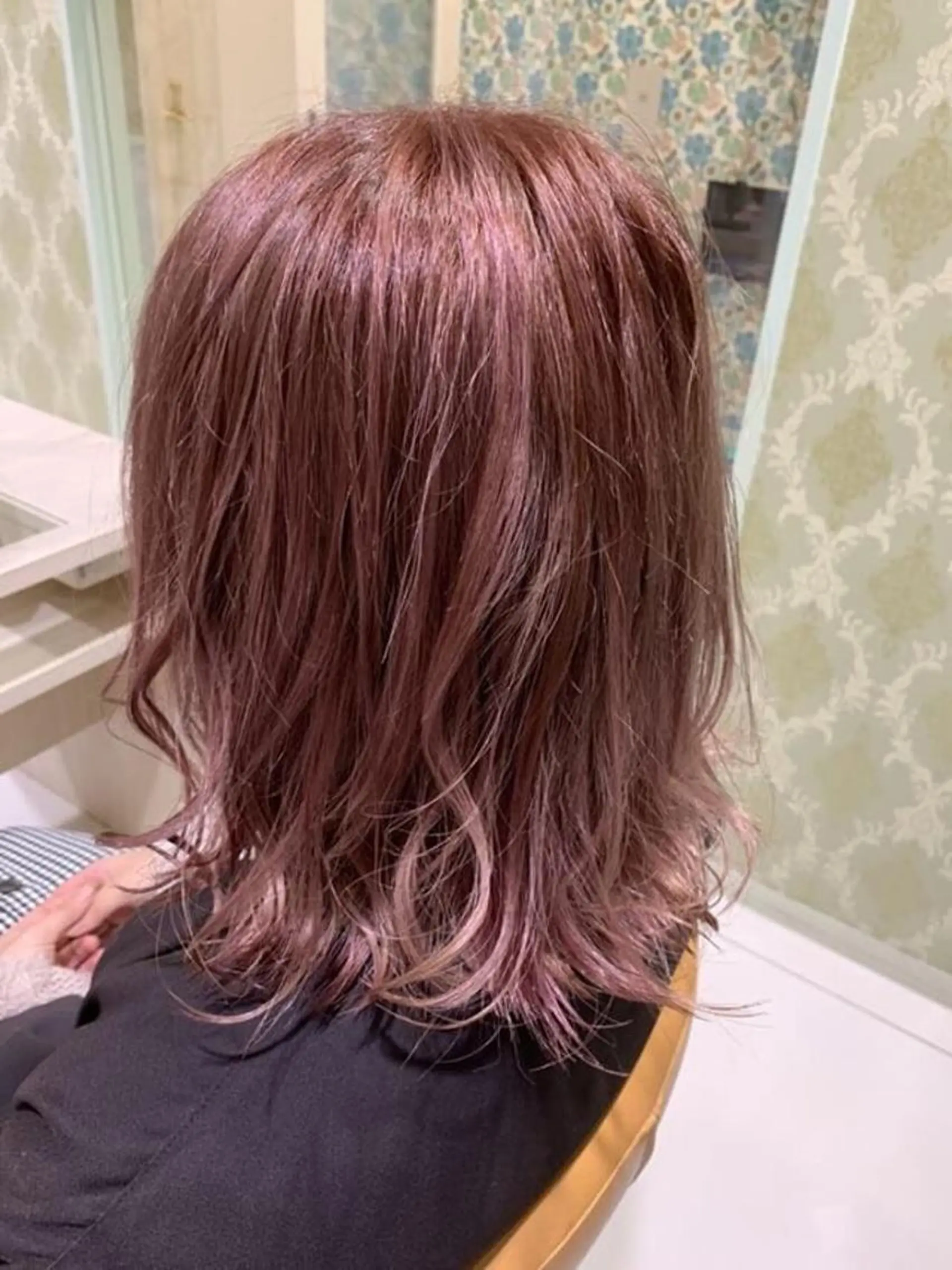 ショート カラー ピンクカラー ヘアカラー トリートメント 豊田 恭平のヘアスタイル
