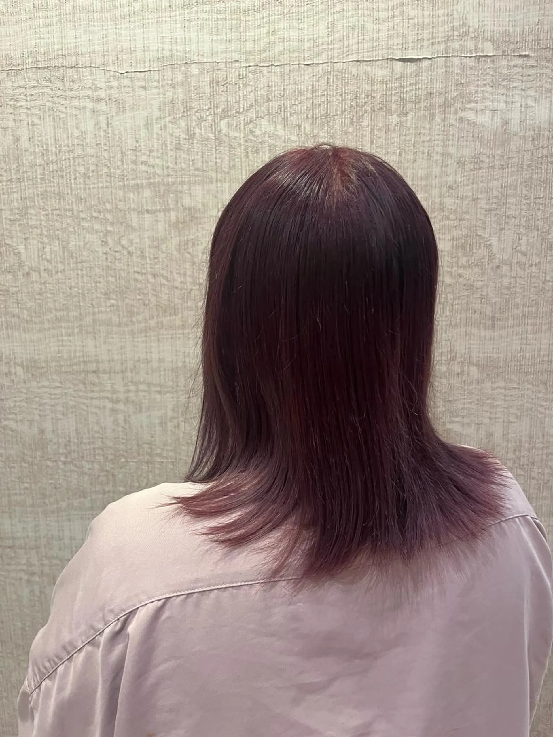 ミディアム カラー ブリーチ ピンクカラー 新宿 似合わせカラー HINAのヘアスタイル