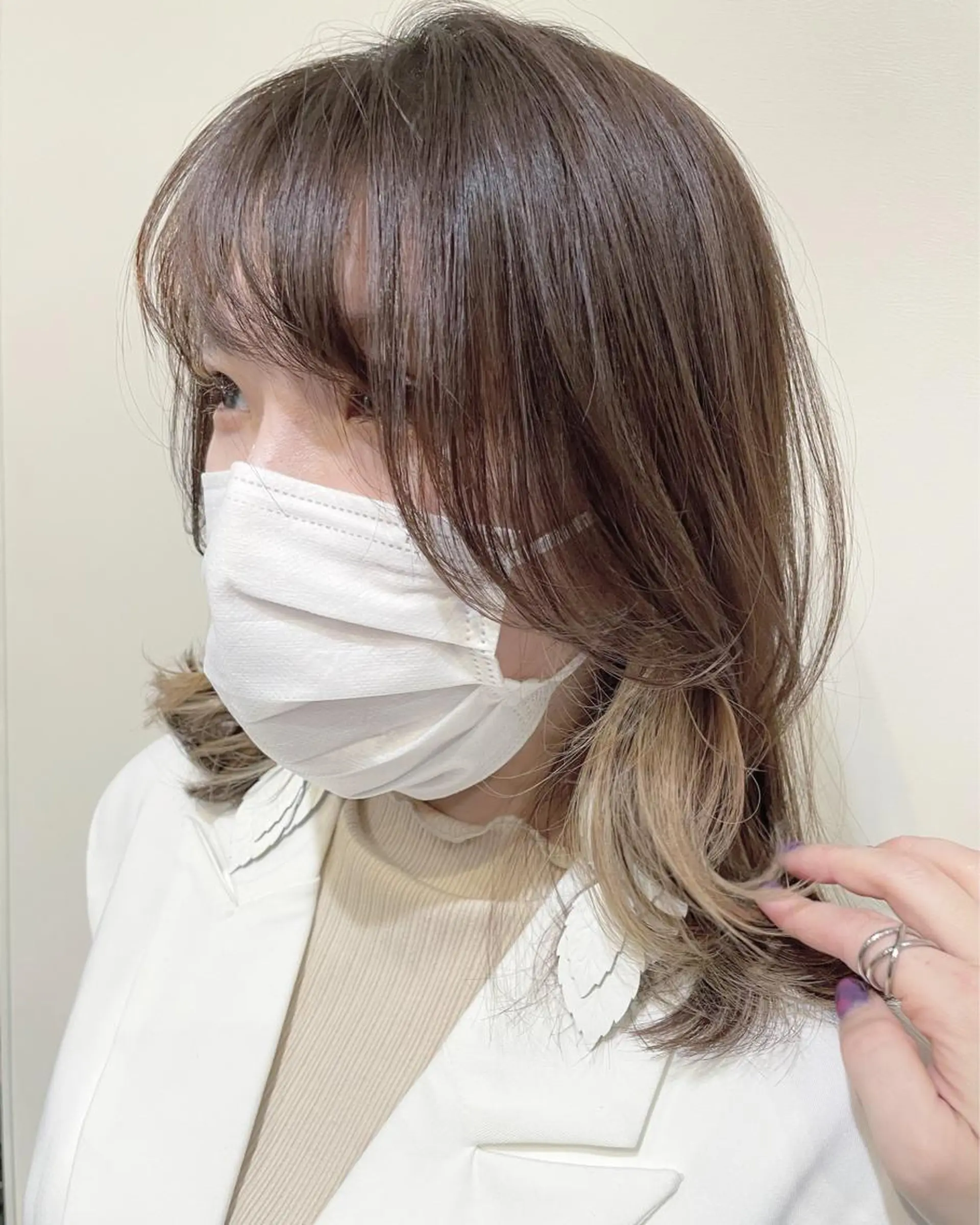セミロング カラー レイヤー＆ブリーチ 職人✂︎藤澤一成😊のヘアスタイル