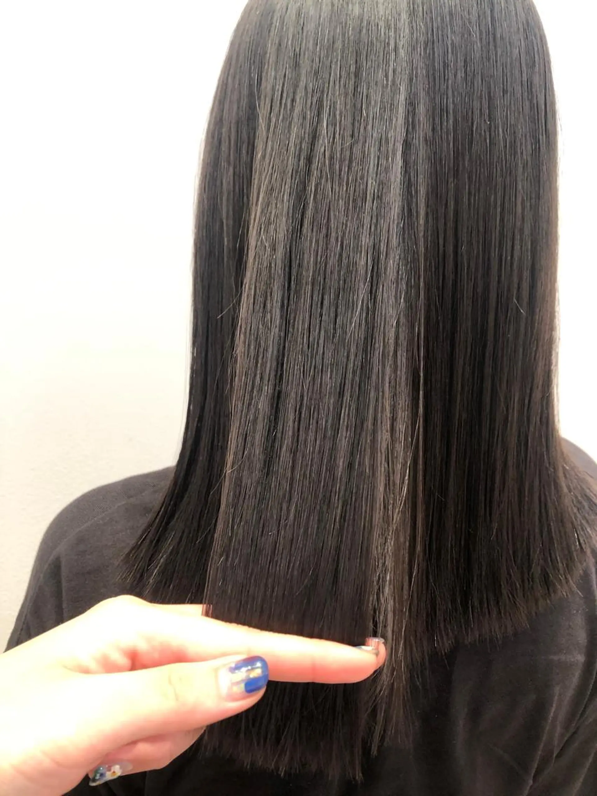 ミディアム ルシードスタイルクリザンテーム所属・メンズパーマ、カラー 大募集村上莉奈のヘアスタイル