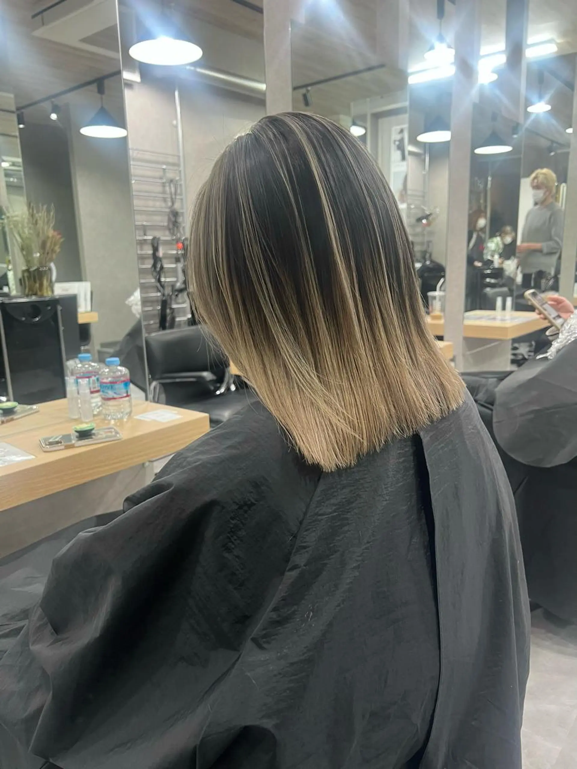 ミディアム レイヤーカット REDEAL SHIBUYA所属・maya/レイヤー カット/ミインパーマのヘアスタイル