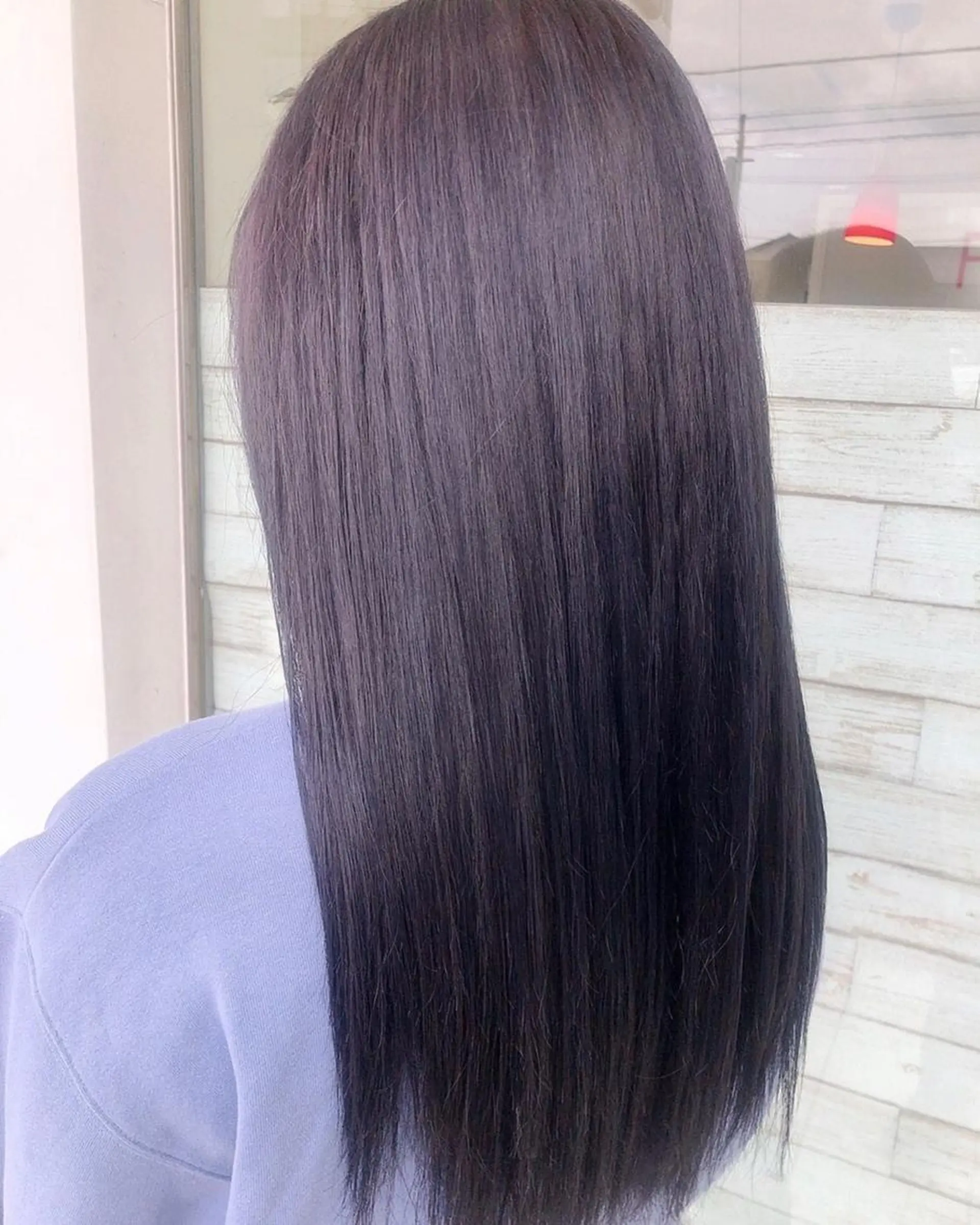 カラー ブリーチ ブラウンカラー デザインカラー ハイライトカラー ラベンダーカラー 艶髪レイヤー屋さん 大澤竜馬のヘアスタイル