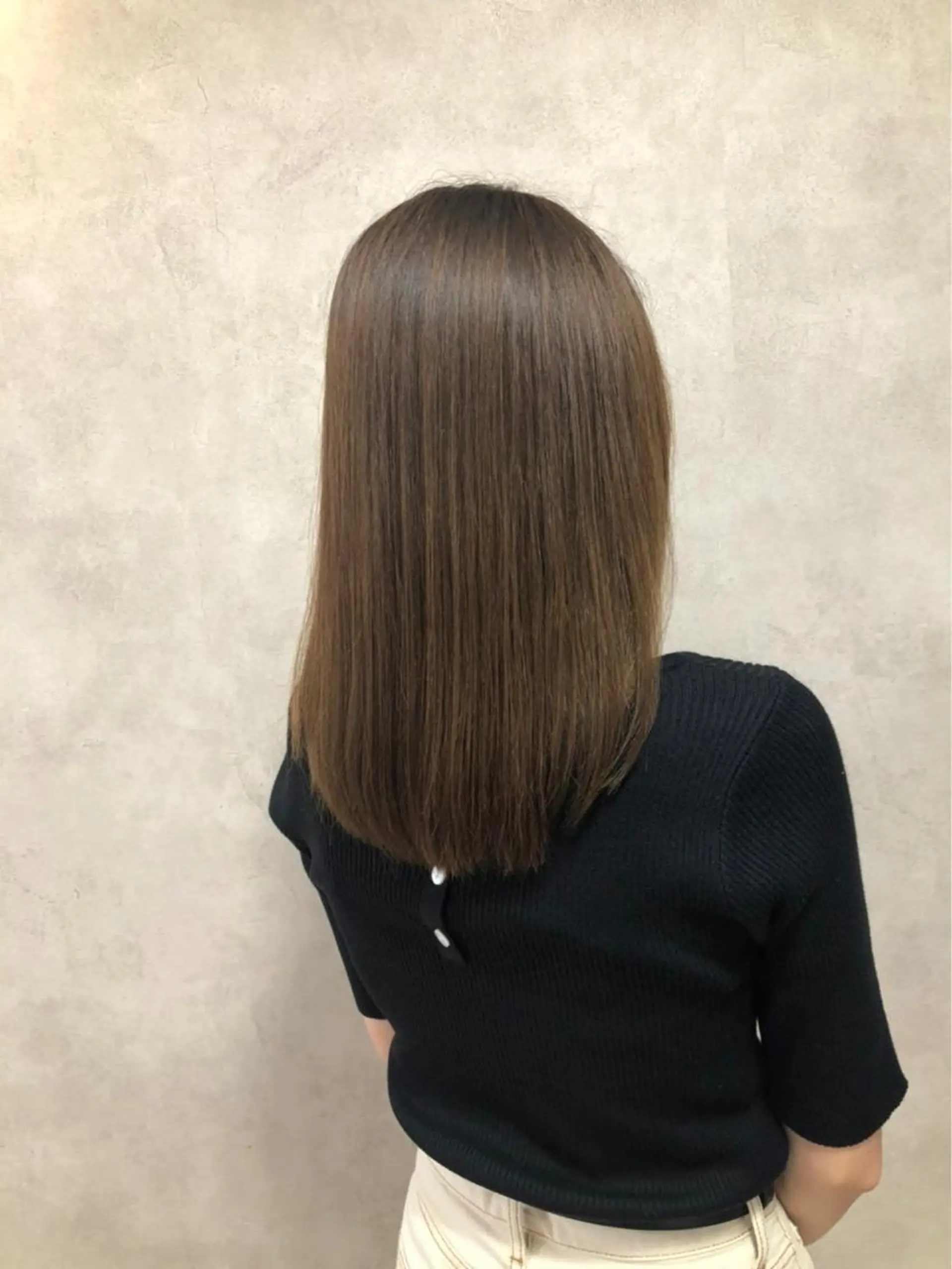 ミディアム ヘアカラー ヘッドスパ 美容室HANABI所属・請園 幸大のヘアスタイル